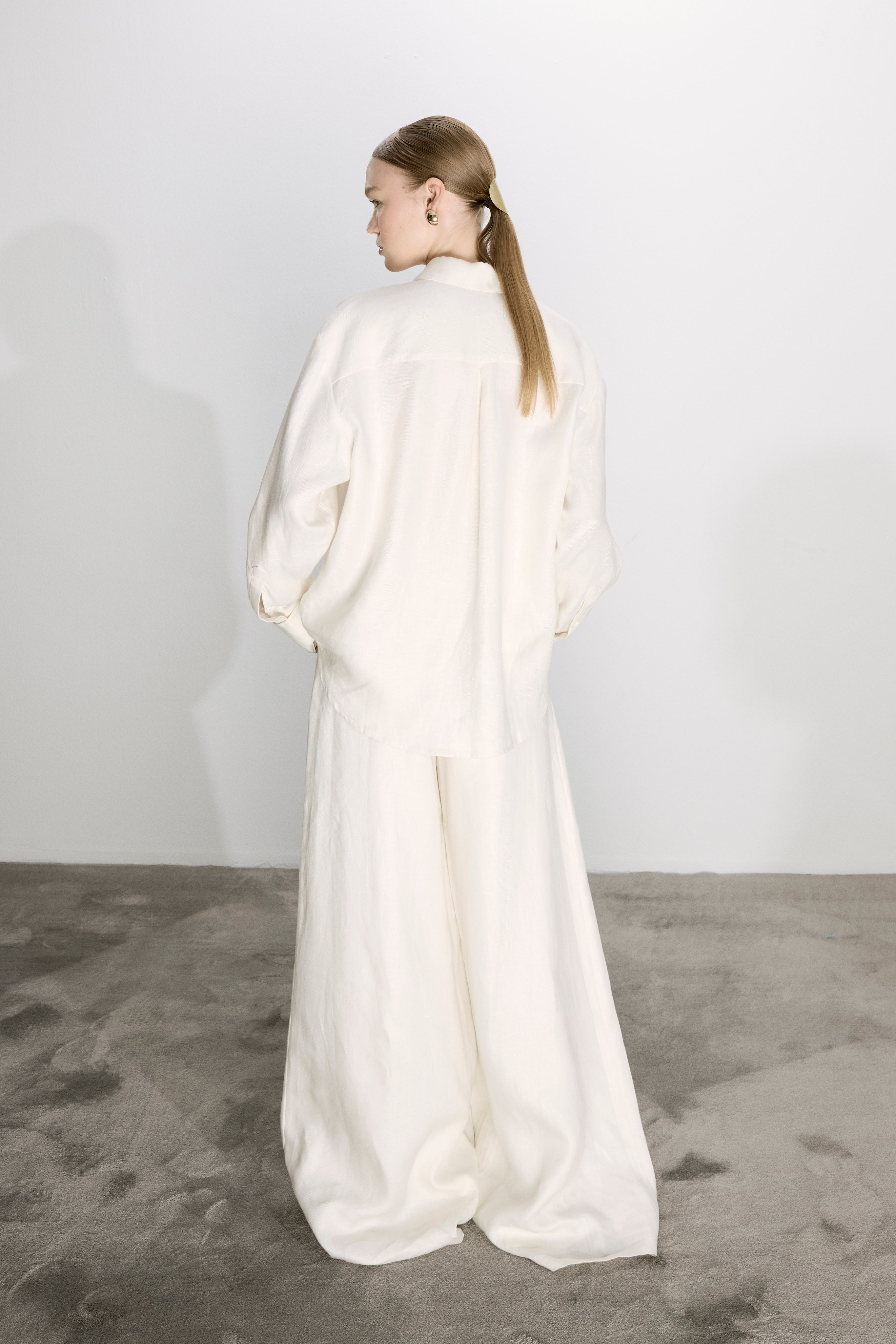 Nazlı Ceren-Ravenna Keten Gömlek Beyaz-Shirts & Tops-5-Milagron.com