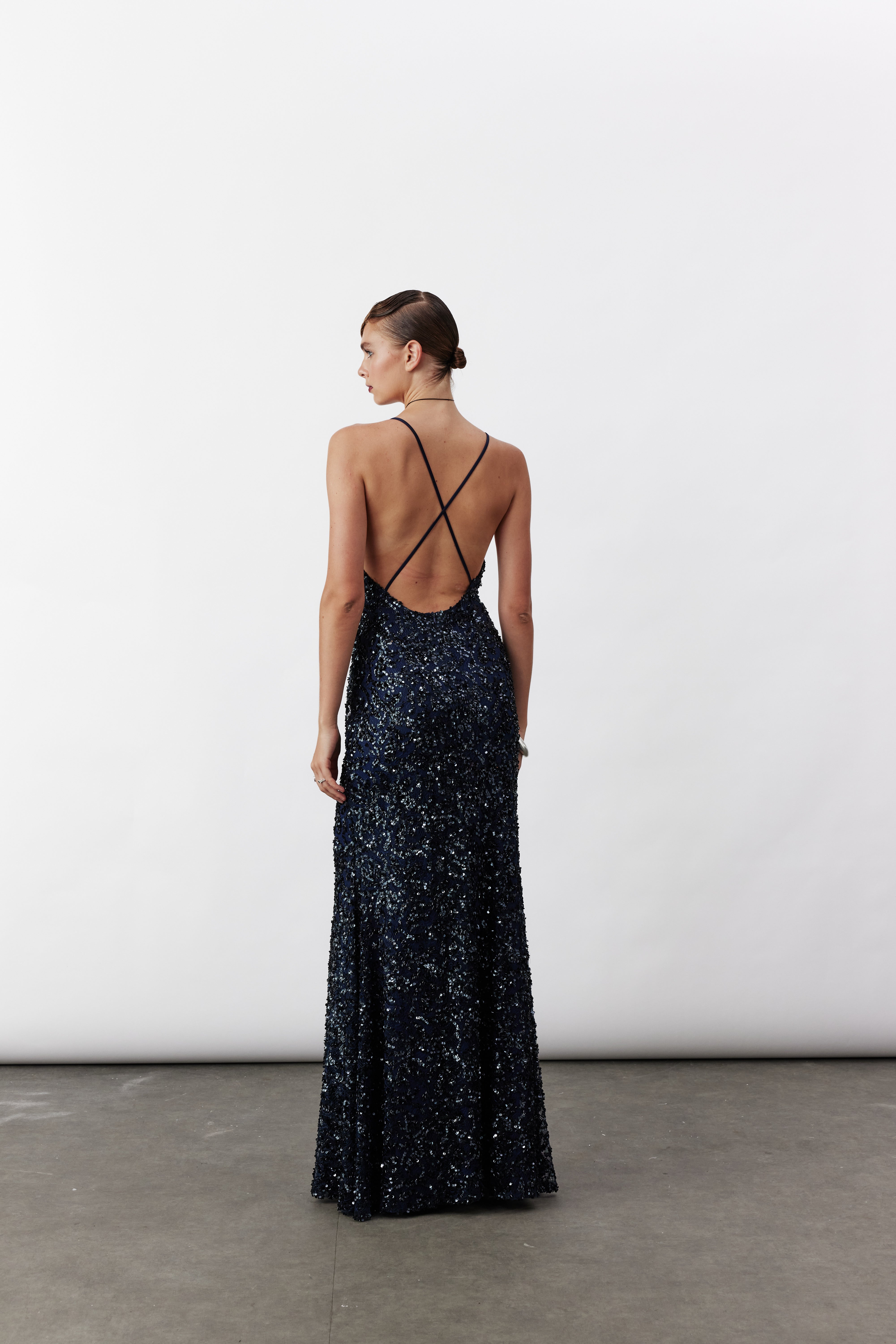 Nazlı Ceren-Selene Payetli Elbise Lacivert-Elbise-2-Milagron.com