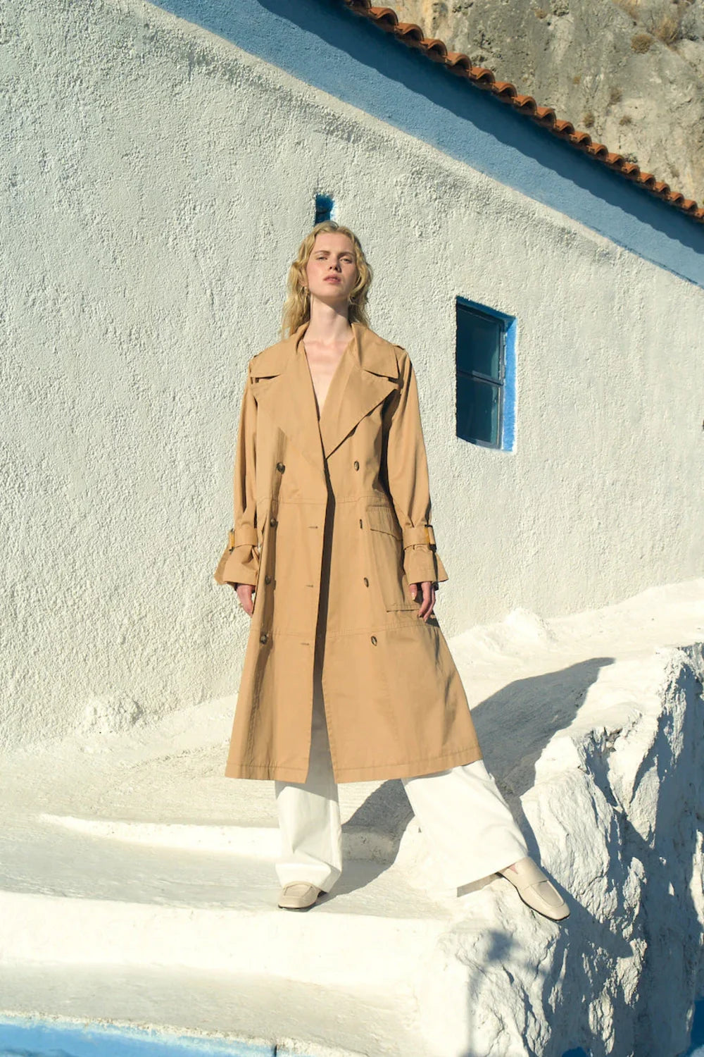 Nazlı Ceren-Shelly Koton Trençkot-Trençkot-3-Milagron.com