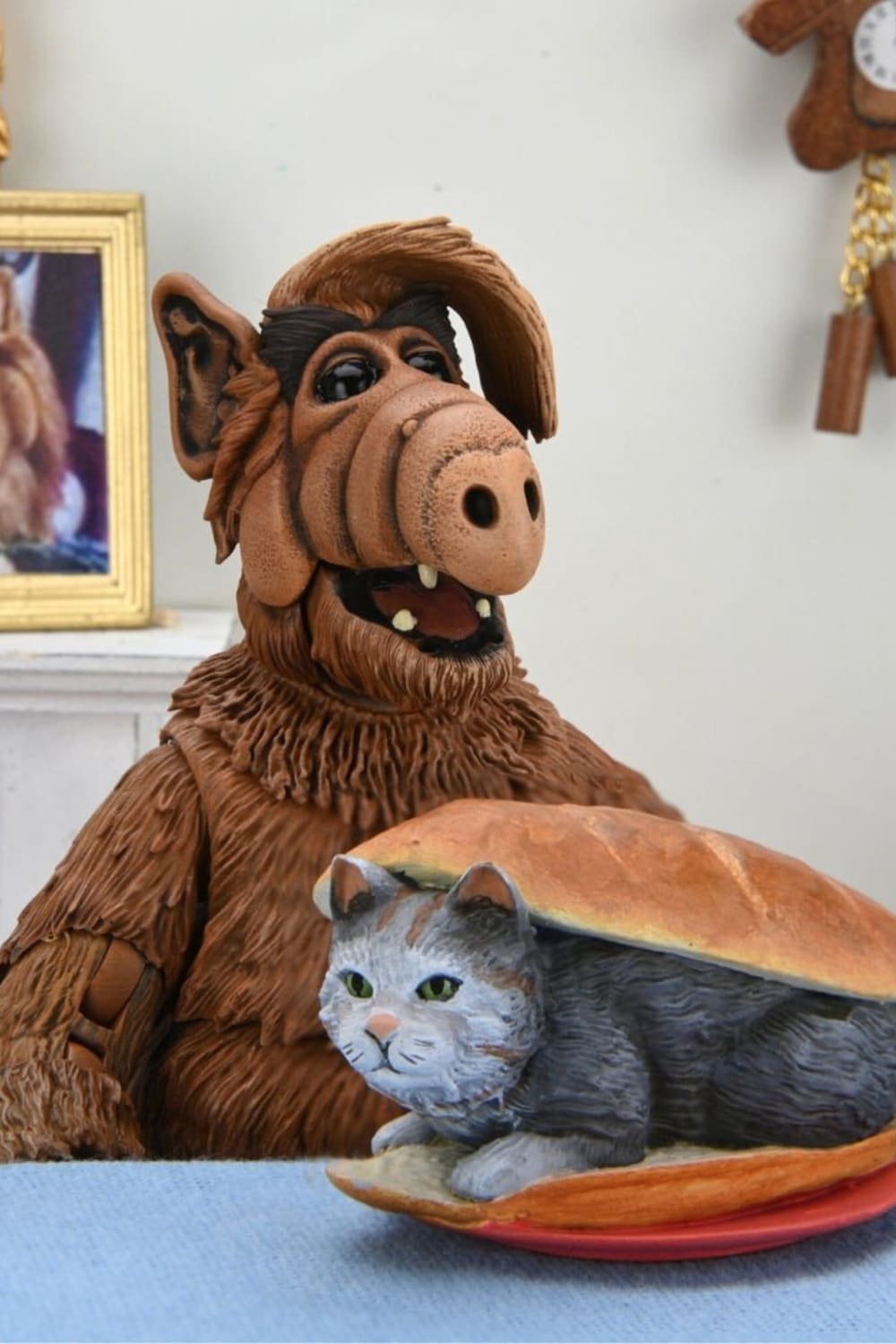 Neca-ALF - Ultimate ALF-Figürler-3-Milagron.com