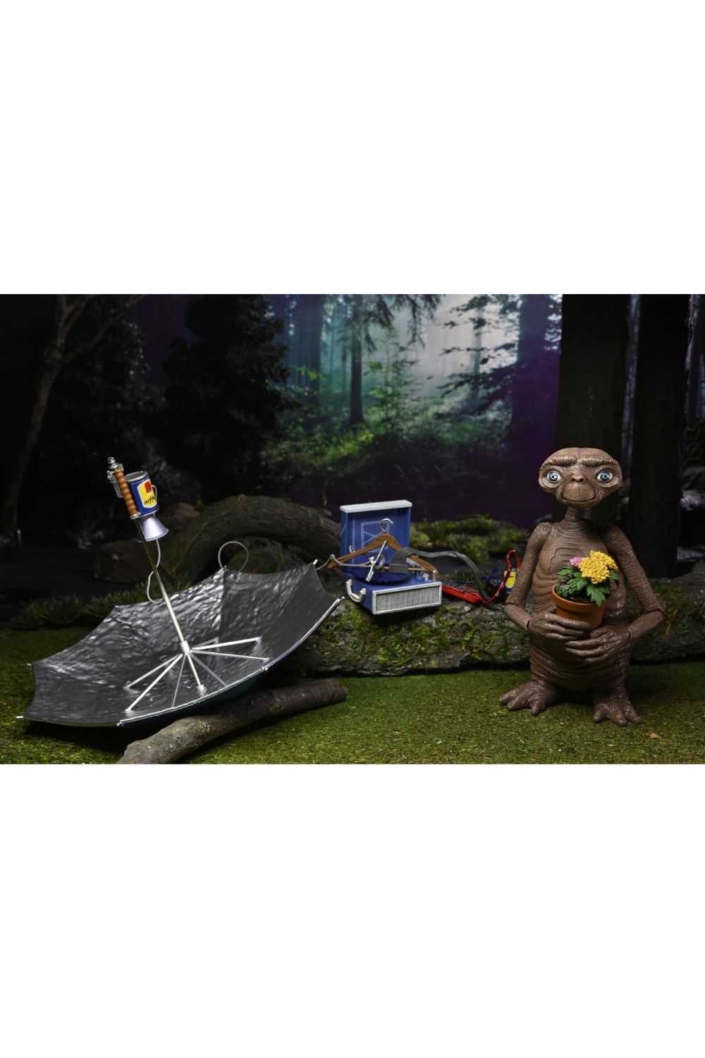 Neca-E.T. 40th Anniversary - Ultimate E.T. Deluxe Set LED Işıklı-Figürler-6-Milagron.com