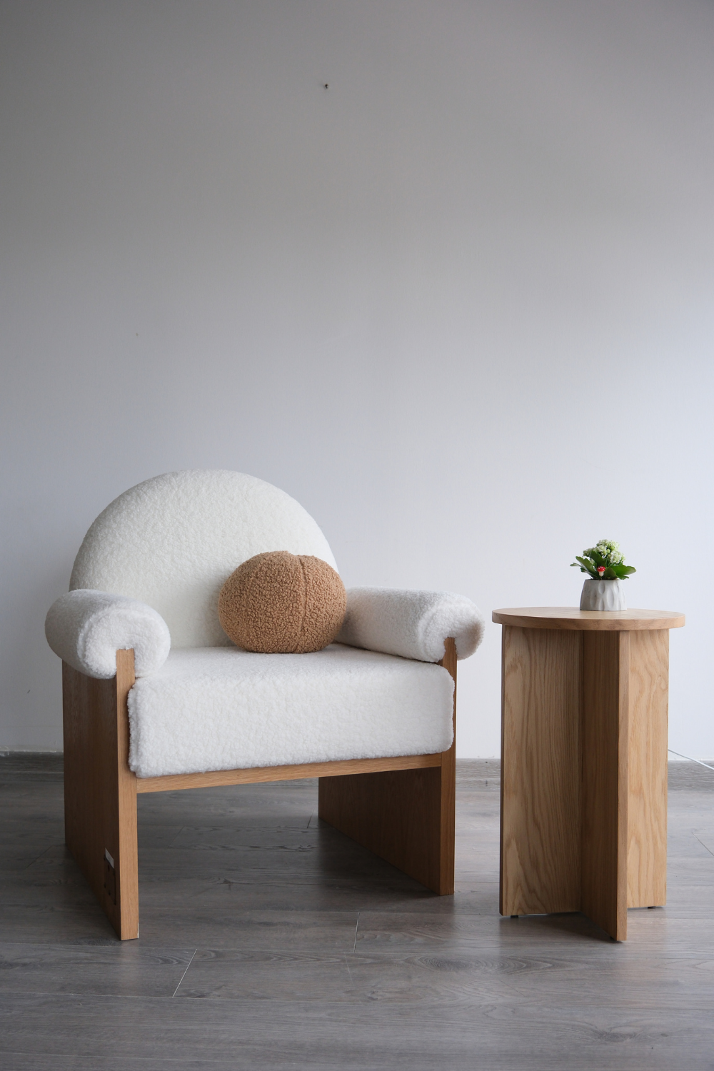 Nehir Ozbey Interiors-T Sehpa-Sehpa-5-Milagron.com