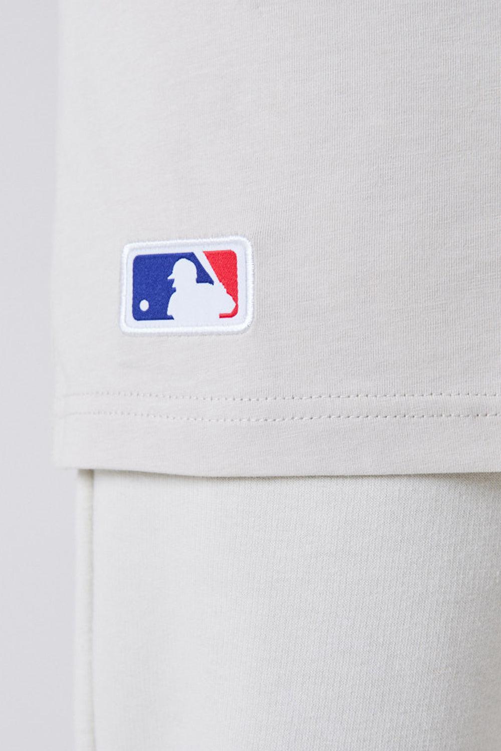New Era-MLB League Essential Oversized Tee Beige-T-Shirts-4-Milagron.com