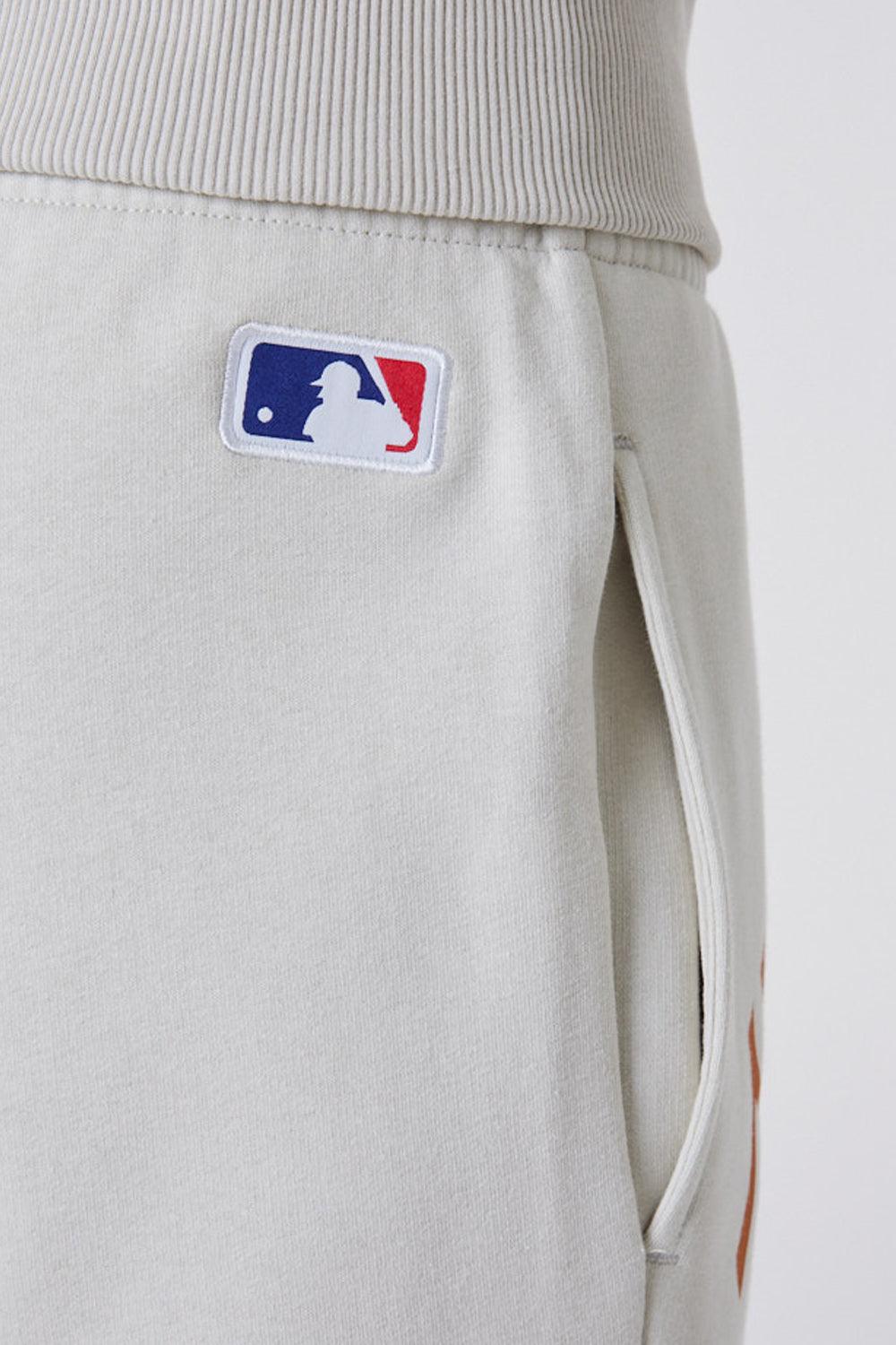 New Era-MLB League Essential Relaxed Jogger-Eşofman-5-Milagron.com