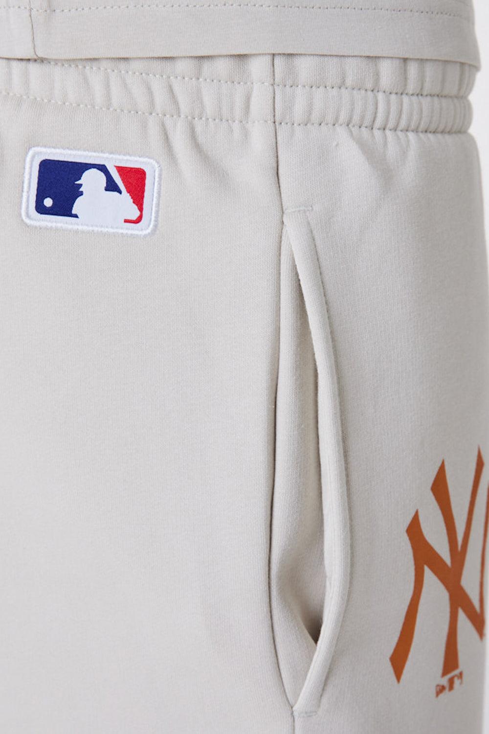 New Era-MLB League Essential Shorts-Şort-4-Milagron.com