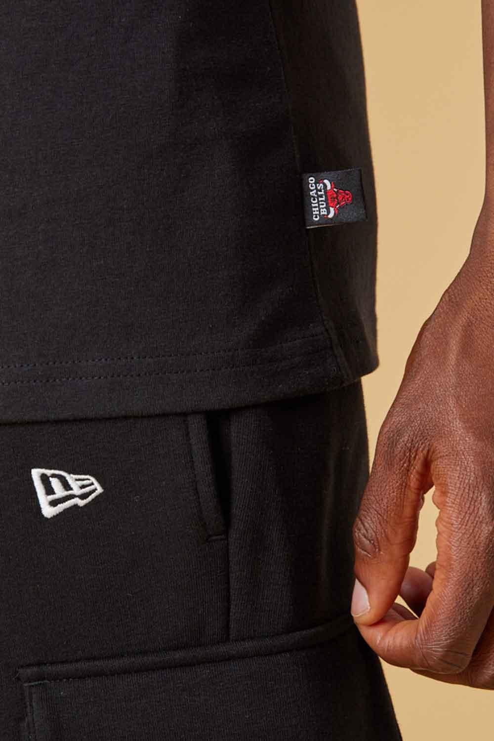 New Era-Washed Pack Wordmark Oversized Tee Chicago Bulls-T-Shirts-5-Milagron.com