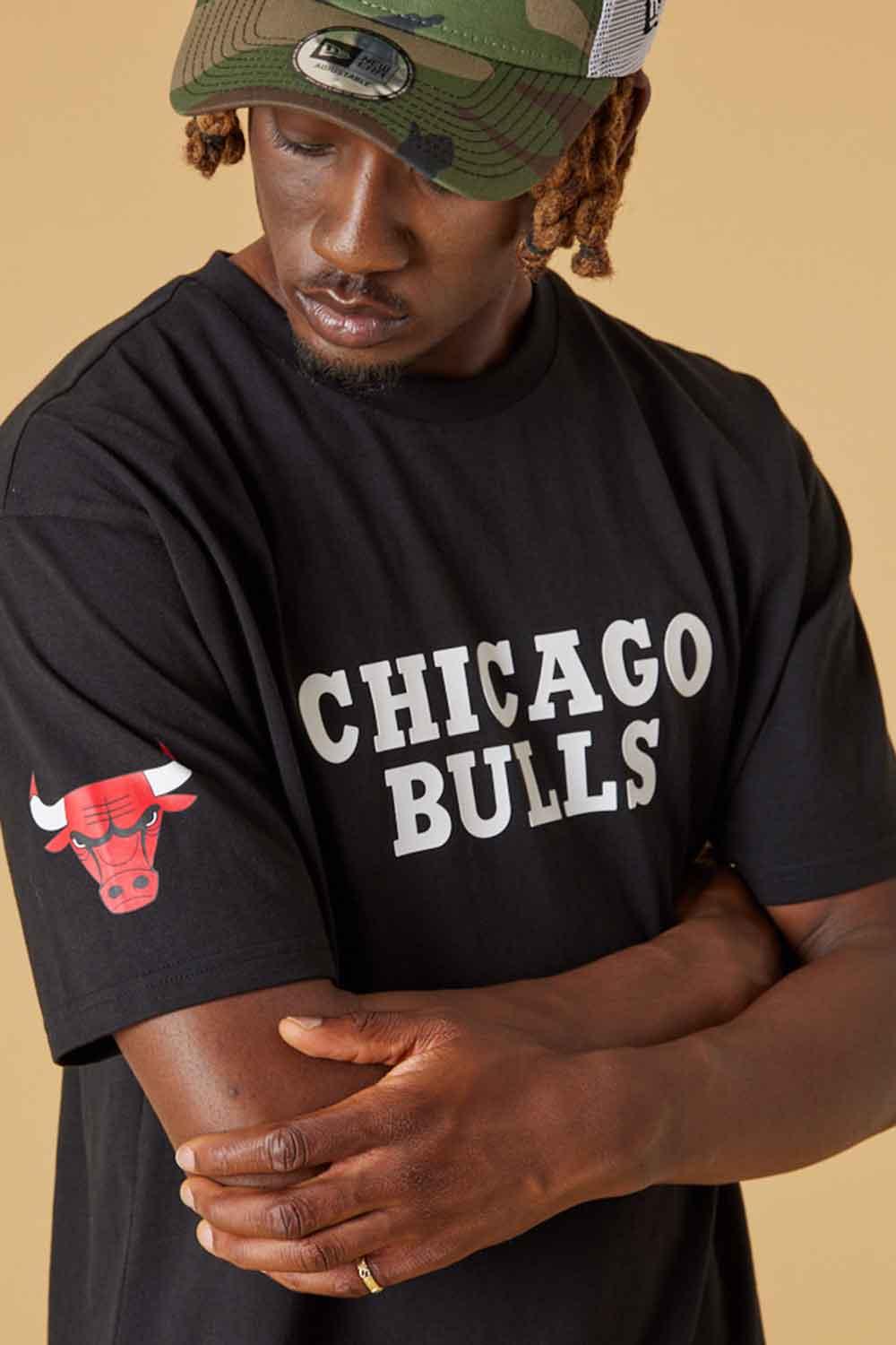 New Era-Washed Pack Wordmark Oversized Tee Chicago Bulls-T-Shirts-6-Milagron.com