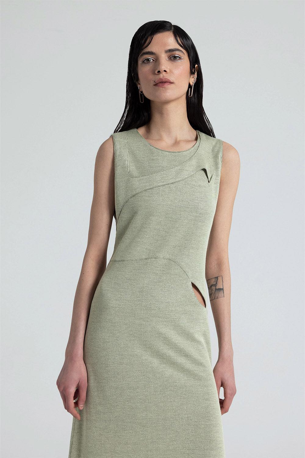 Nil Ergüven-Raisa Örme Elbise-Elbise-1-Milagron.com