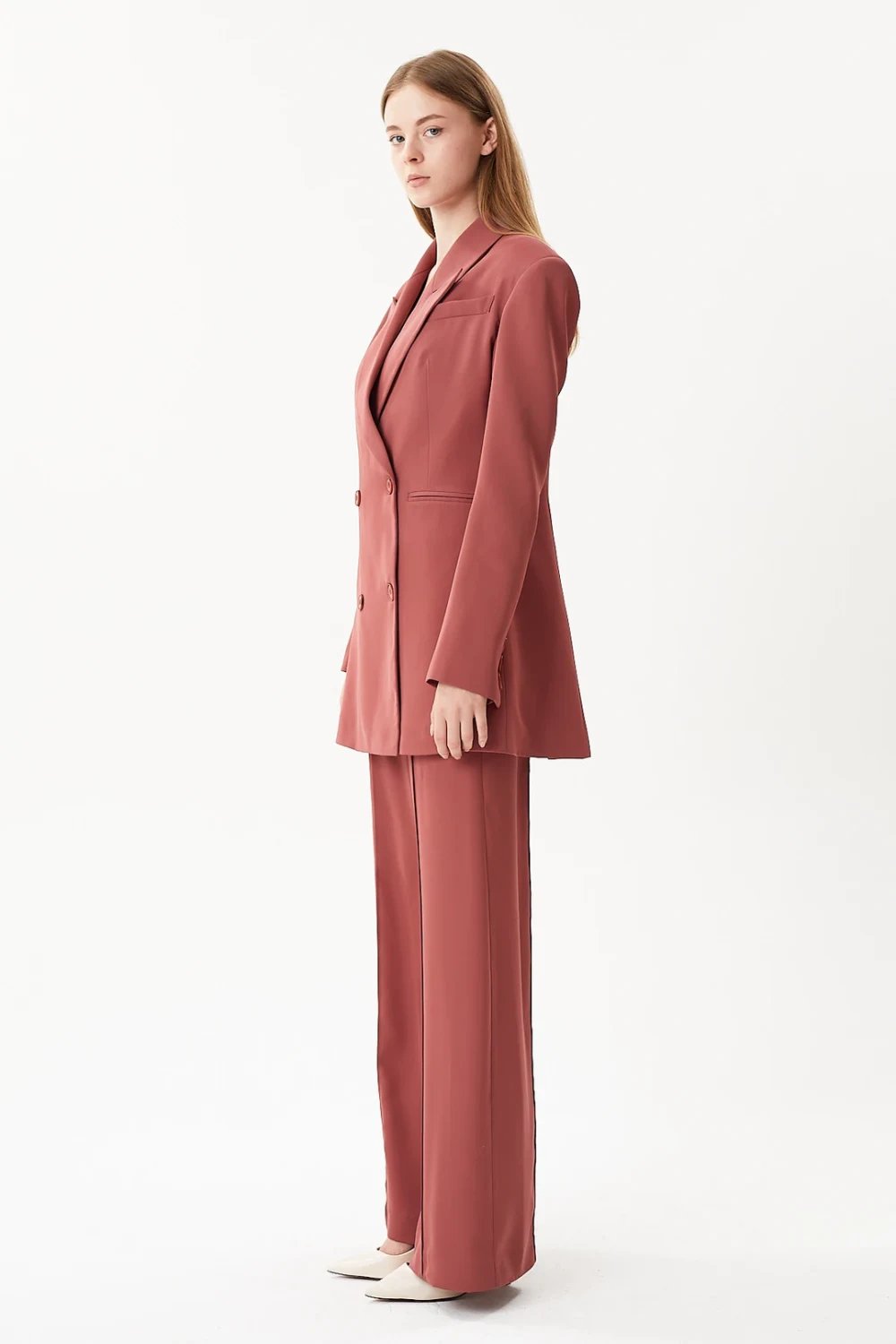 Nilgün Mirza-Bol Dökümlü Sırtı Düğme Detaylı Ceket-Ceket-3-Milagron.com