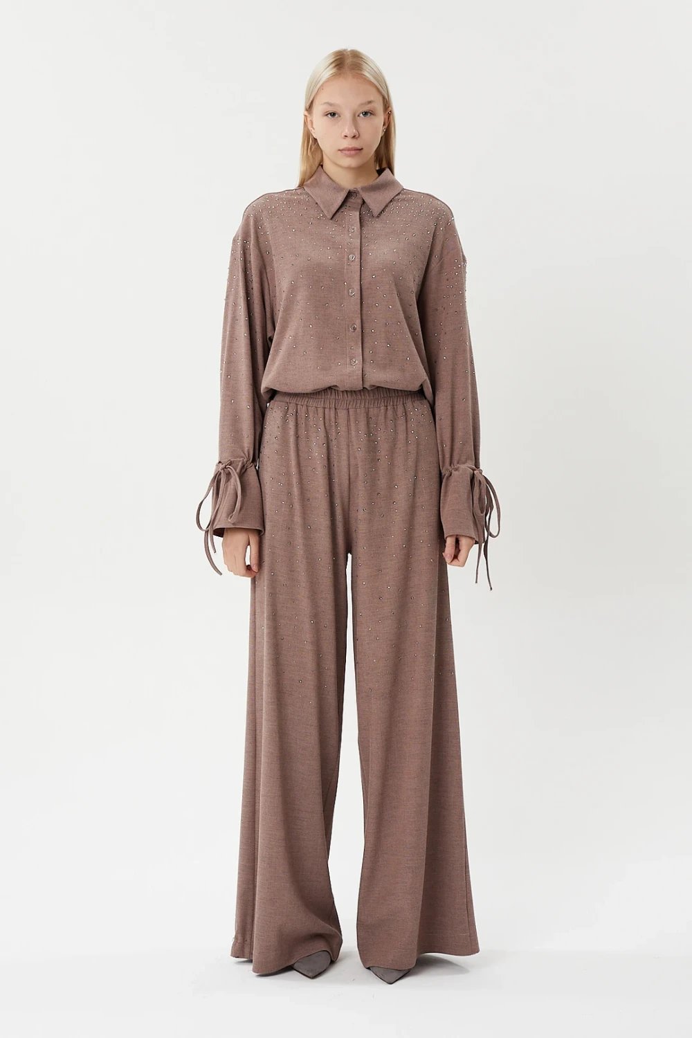 Nilgün Mirza-Kristal Taşlı Kolu Büzgü Detaylı Pamuklu Kumaştan Gömlek-Gömlek-1-Milagron.com