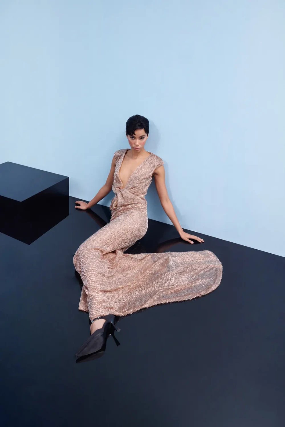 Nilgün Mirza-Payetli̇ Drapeli̇ Gece Elbisesi-Elbise-3-Milagron.com