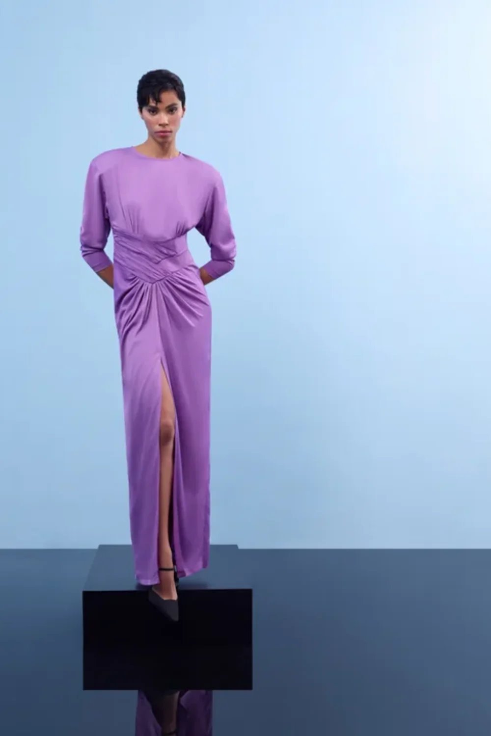 Nilgün Mirza-Vatka Kesi̇mli̇ Saten Elbi̇se-Elbise-4-Milagron.com