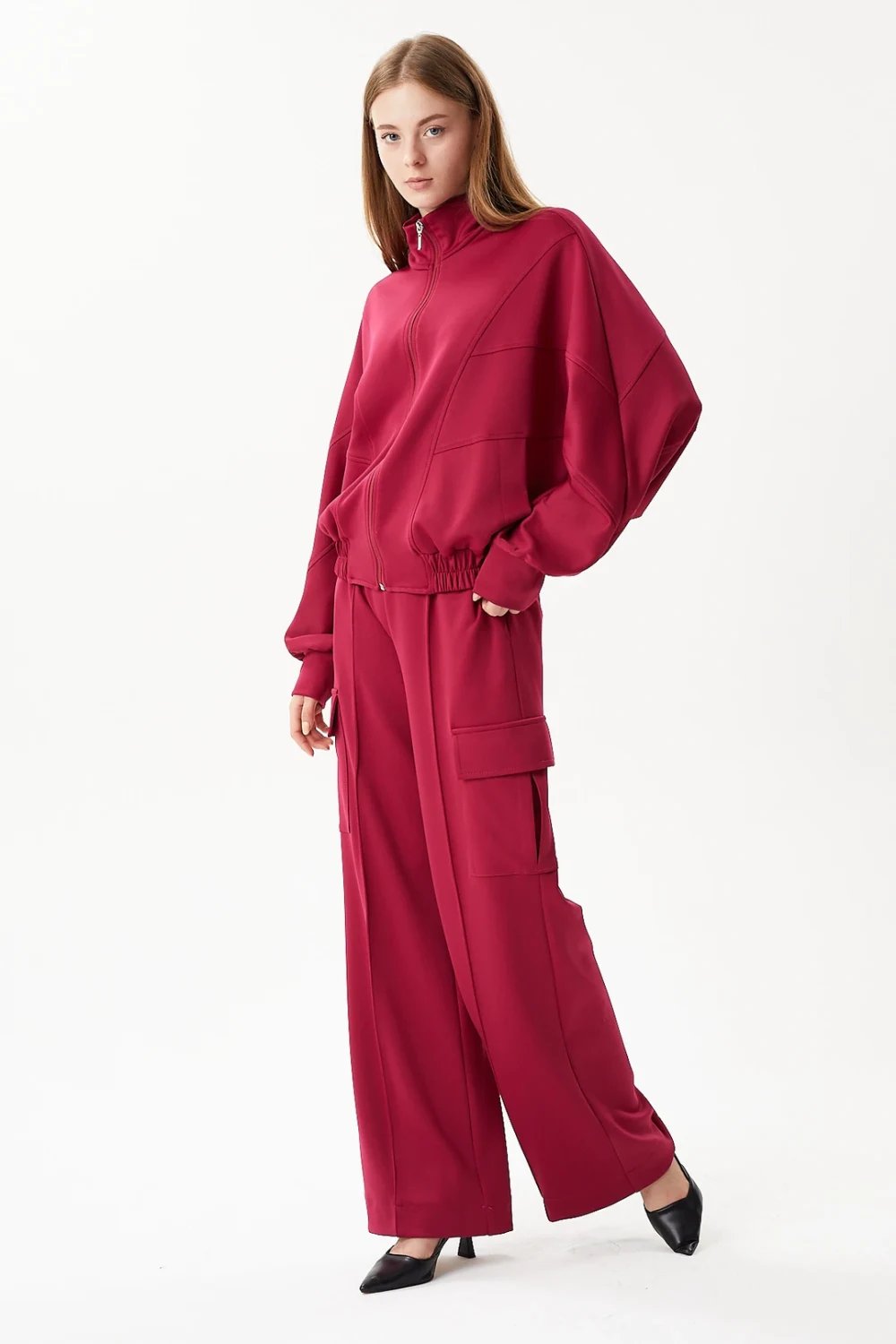 Nilgün Mirza-Vücuda Nefes Aldıran Modal Kumaş Önden Fermuarlı Eşofman Üstü-Sweatshirts & Hoodies-3-Milagron.com