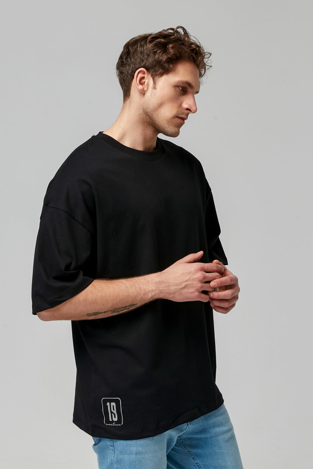 Nineteen Brand-Basic Oversize Unisex T-shirt-T-Shirts-1-Milagron.com