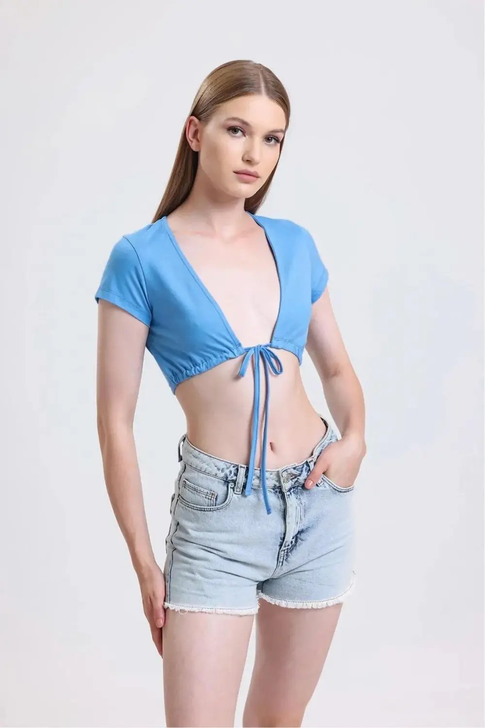 Nineteen Brand-Kısa Kollu Bağcıklı Crop Top-Crop Top-1-Milagron.com
