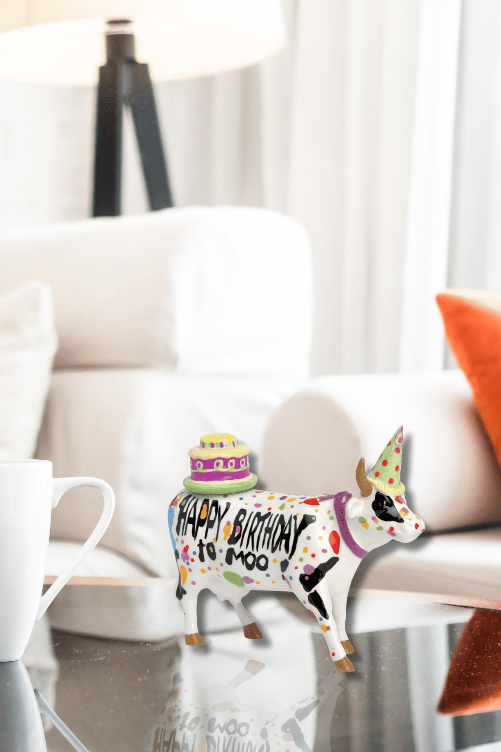 Happy Birthday To Moo! ( Medium ) - Cow Parade El Yapımı Dekoratif İnek Figürü - 1