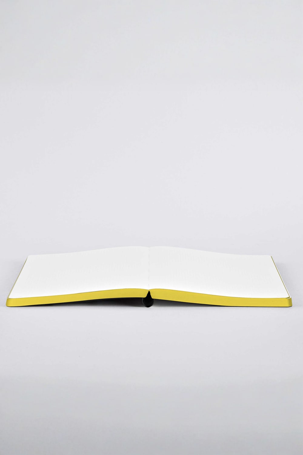 Nuuna-Nuuna Graphic L Defter - Be The Change-Defter-3-Milagron.com