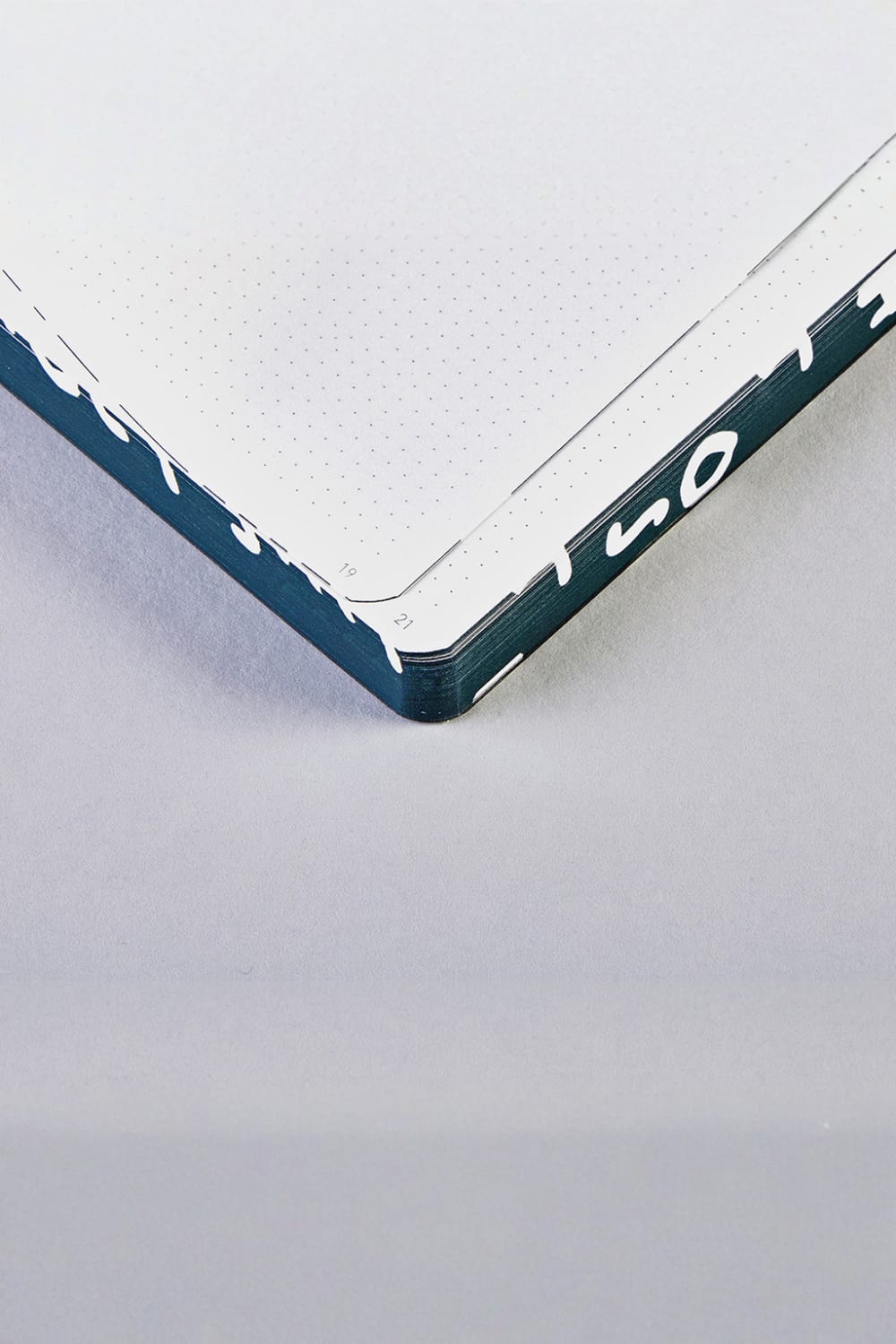 Nuuna-Nuuna Graphic S Defter - Holy Shit-Defter-4-Milagron.com