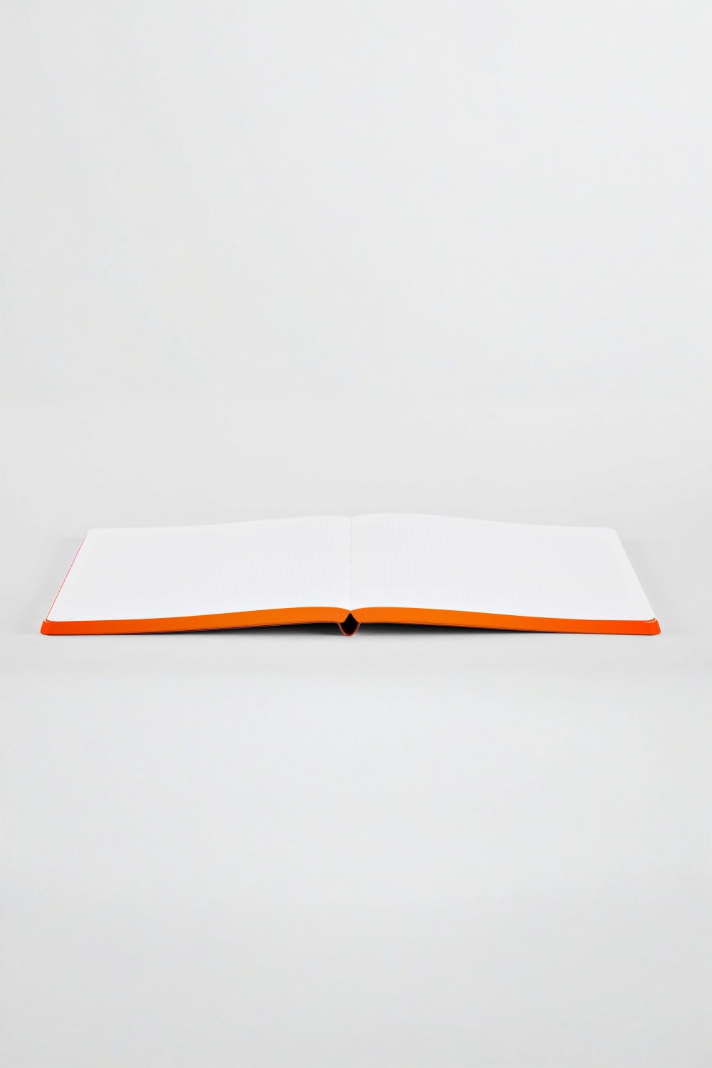 Nuuna-Nuuna L Light Defter - Burn-Defter-4-Milagron.com