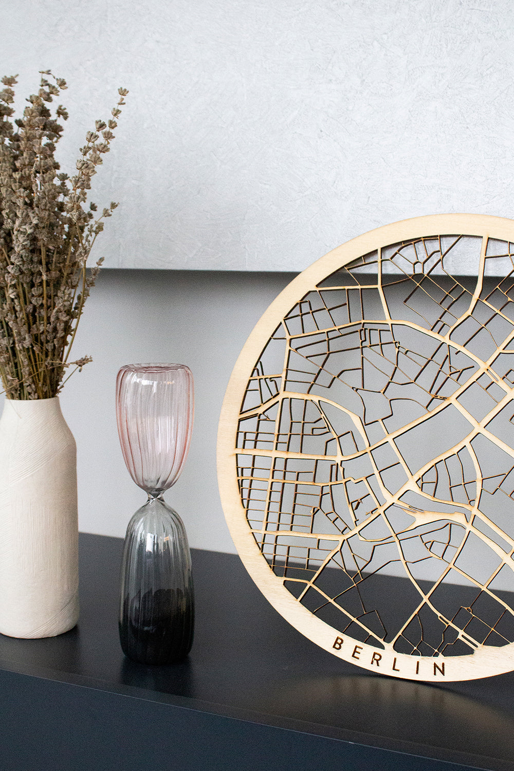 ODA.products-Berlin Ahşap Şehir Haritası-Duvar Dekorları-3-Milagron.com