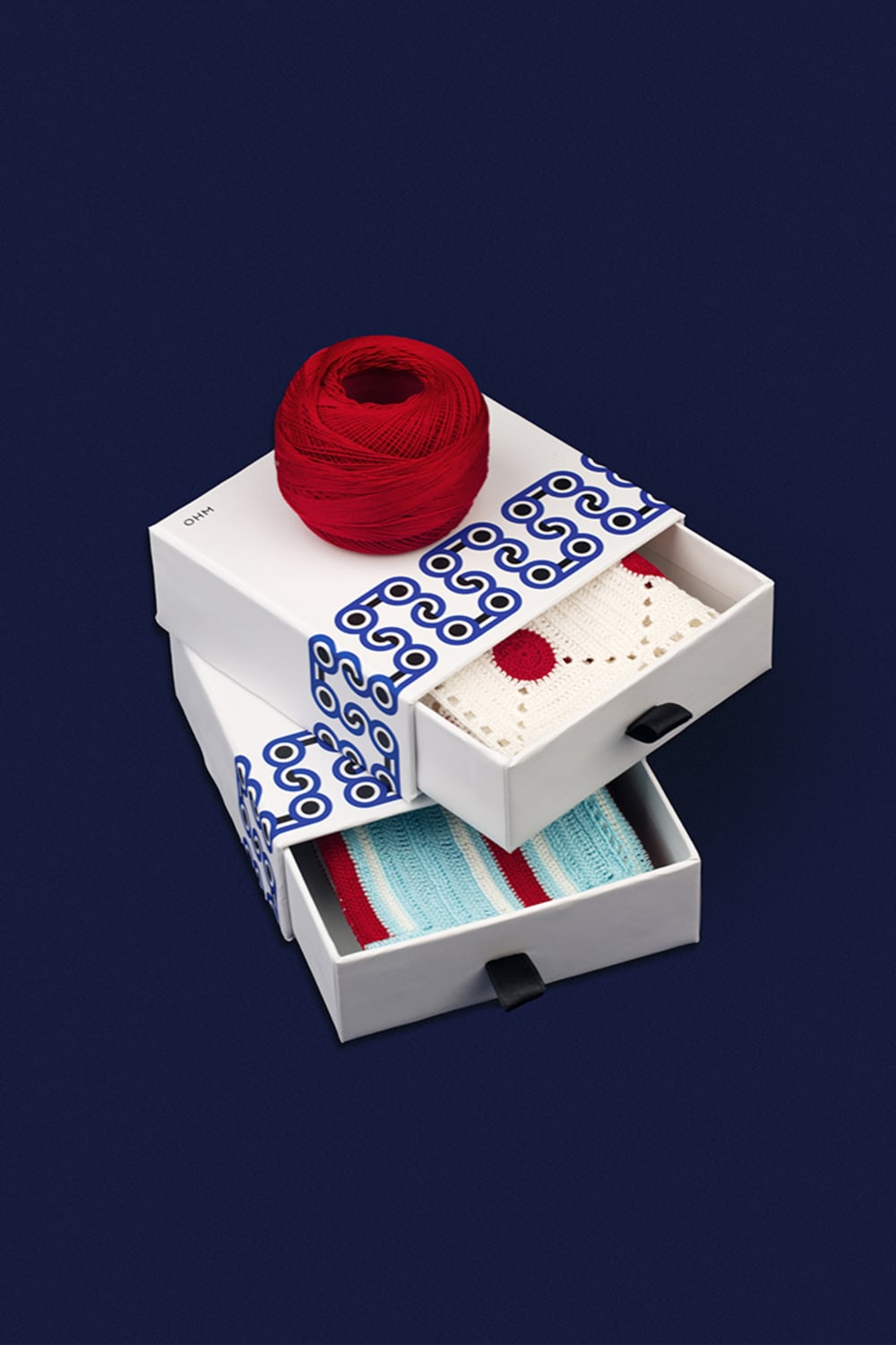 OHM Handmade-Krem Kırmızı Tiny Dots El İşi Dantel Örtü-Dantel Örtüler-5-Milagron.com