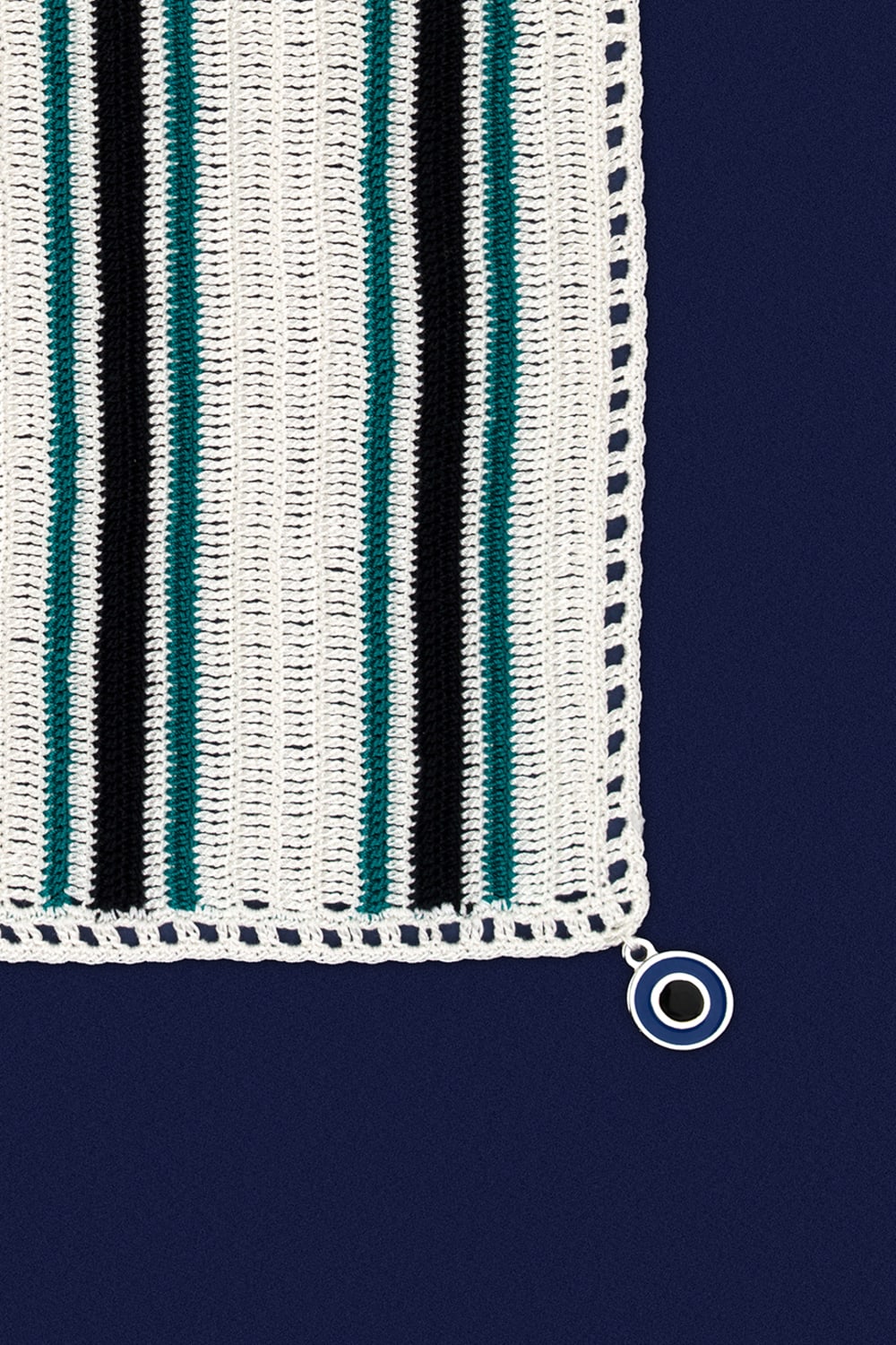 OHM Handmade-Krem Yeşil Siyah Stripes El İşi Dantel Örtü-Dantel Örtüler-2-Milagron.com