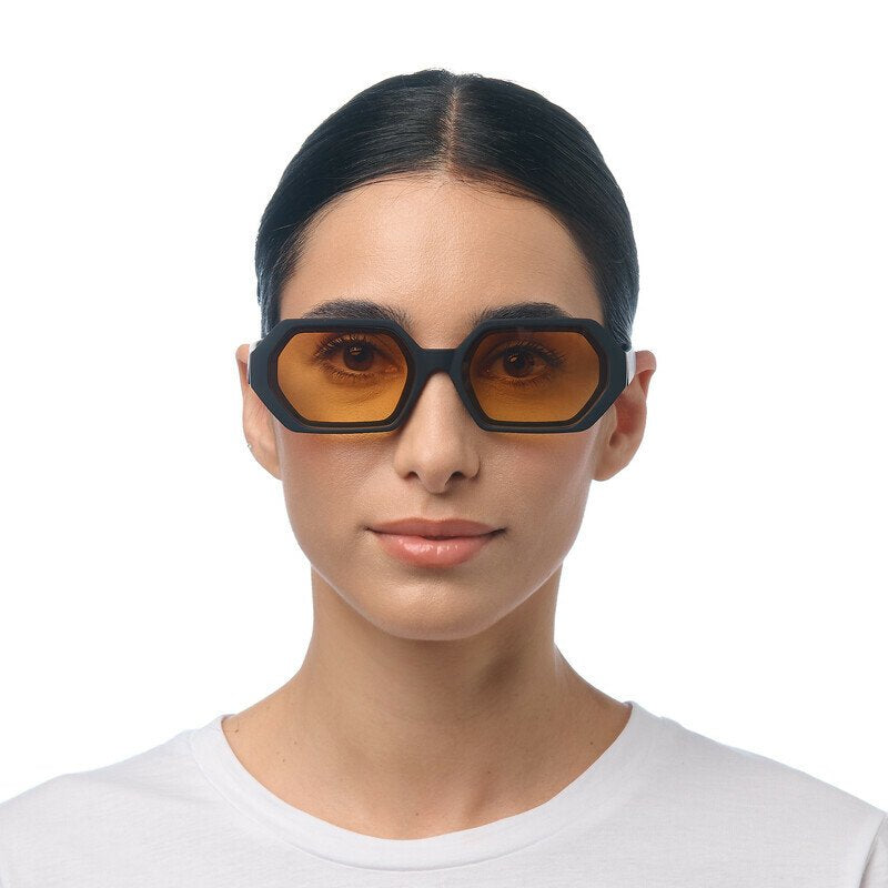 Okkia Andrea Altıgen Unisex Güneş Gözlüğüsiyah / Lens : Sarı