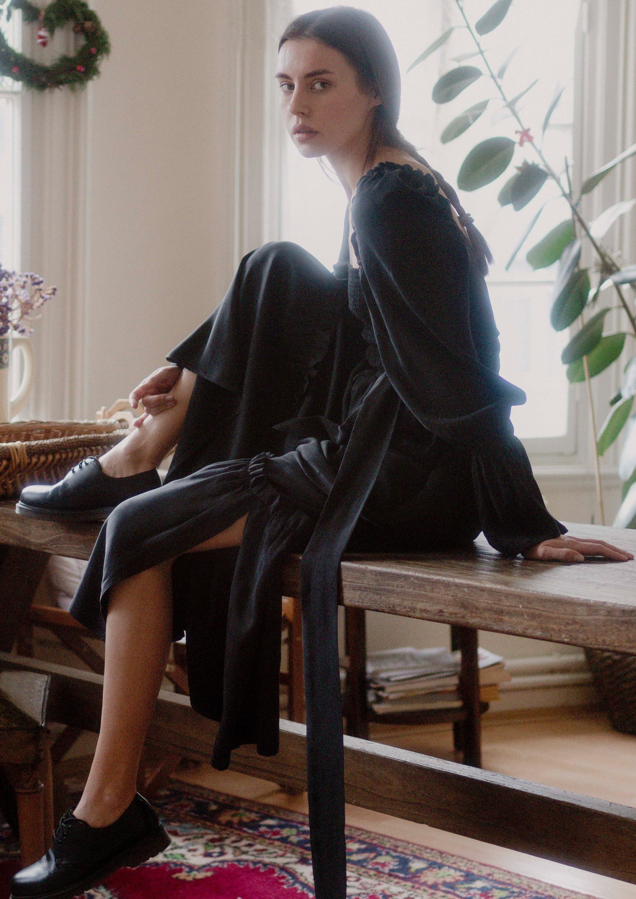 Oh Seven Days-Bailey Reversible Dress Black-3-Milagron.com