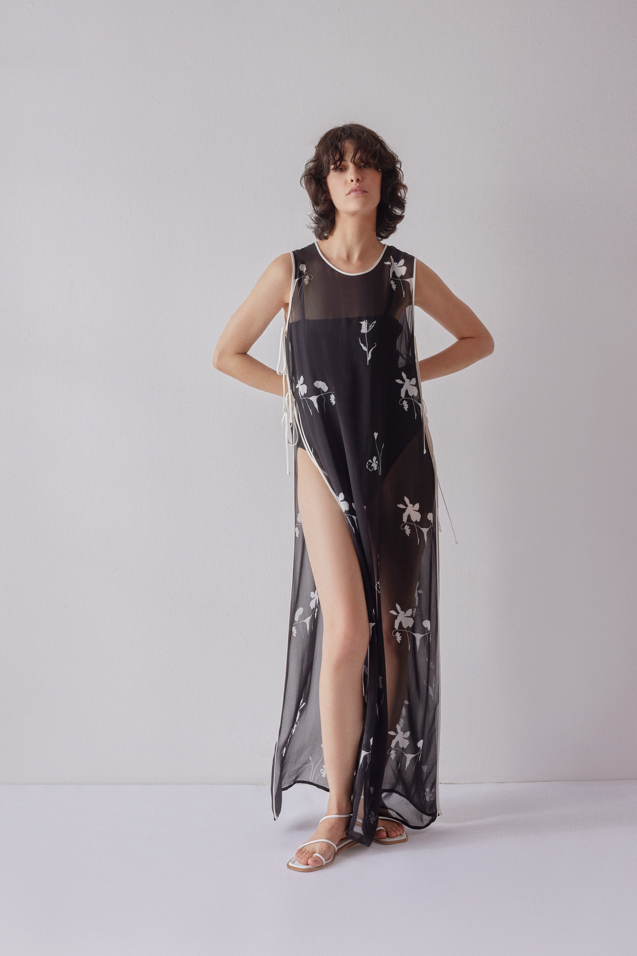 Oh Seven Days-Maya Tunic Dress Black-4-Milagron.com