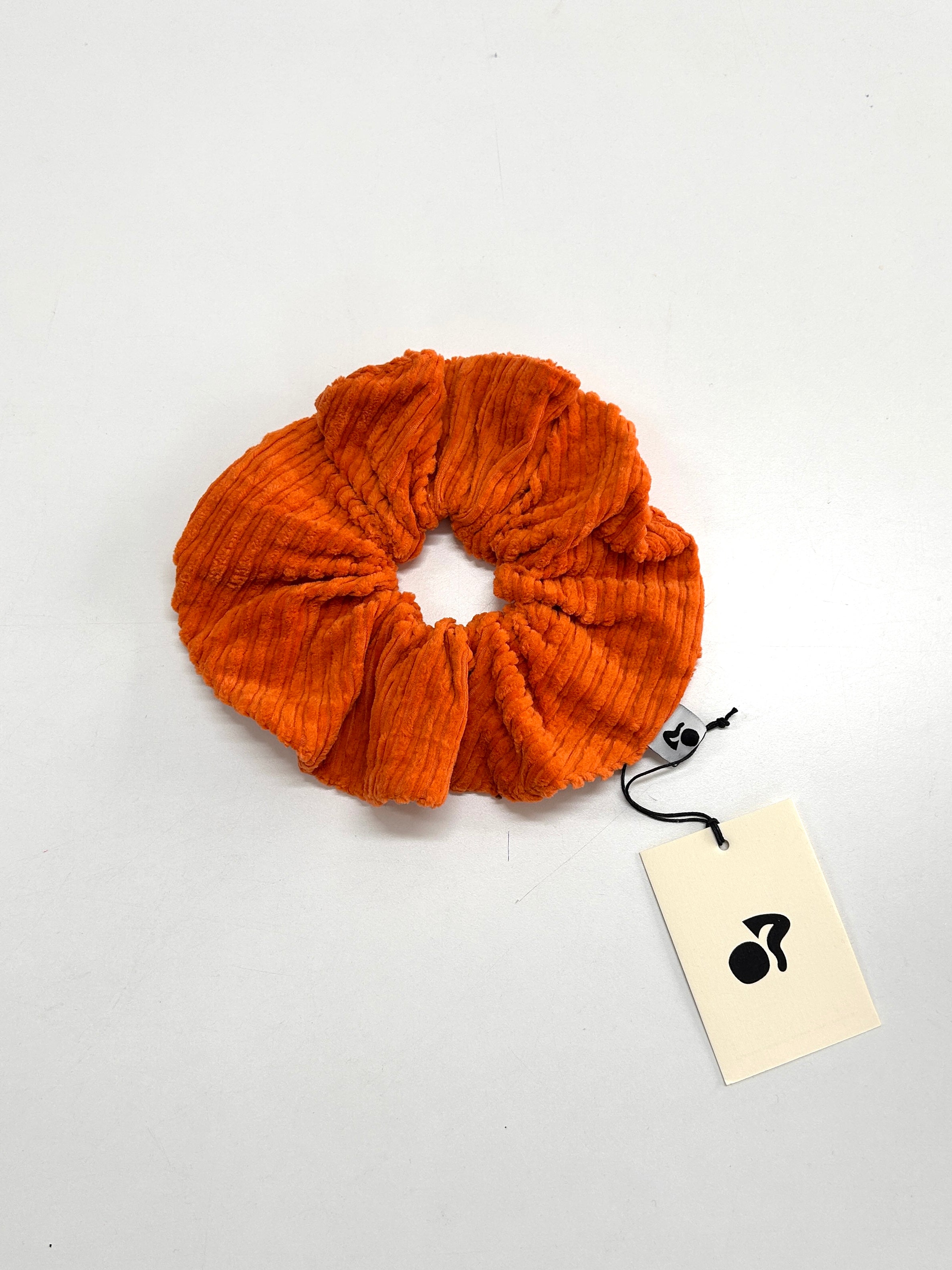 Oh Seven Days-Scrunchie-8-Milagron.com