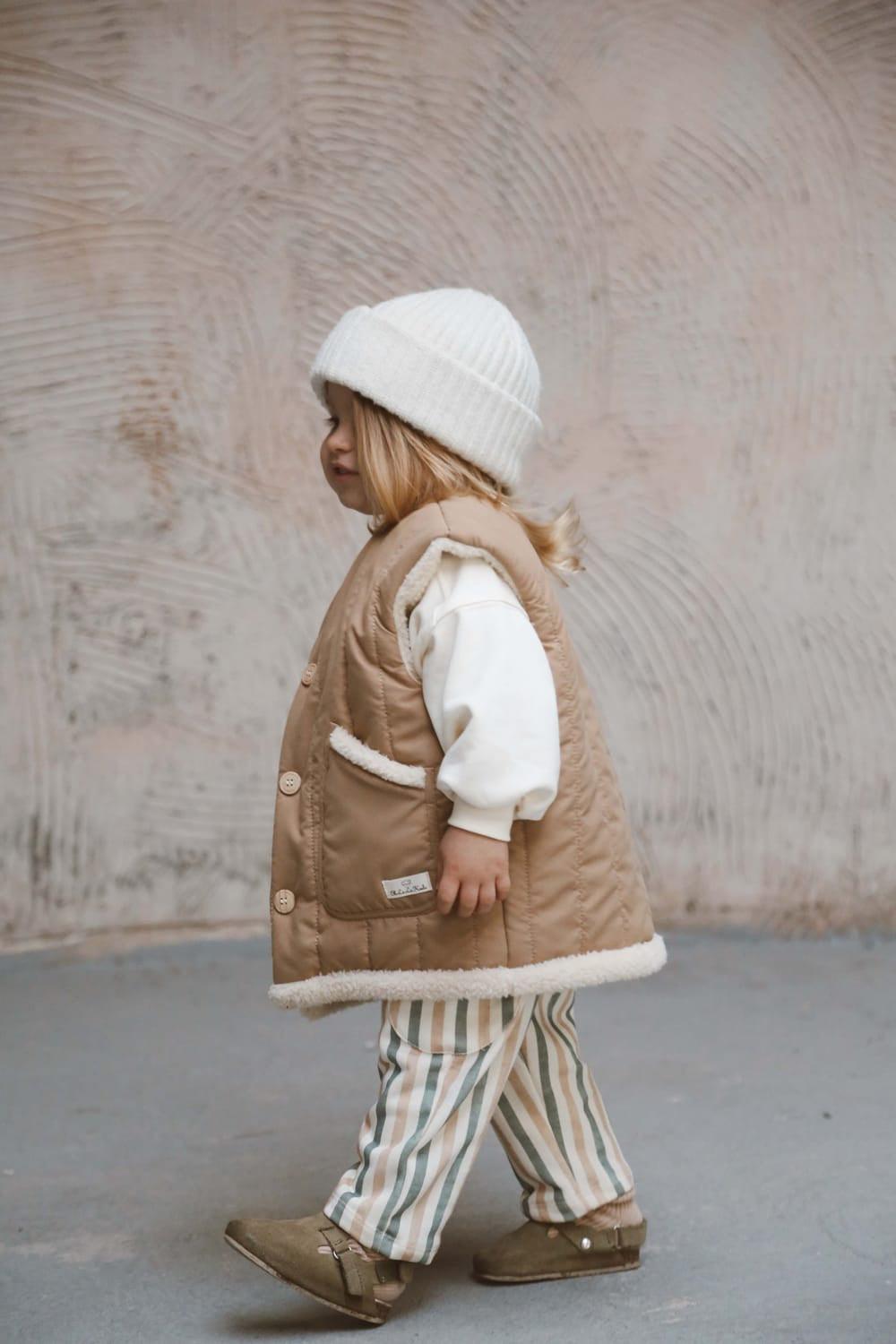 OhLaLaKoala-Çift Taraflı Bej Çocuk Yelek Kapitone - Wellsoft-Yelek-2-Milagron.com