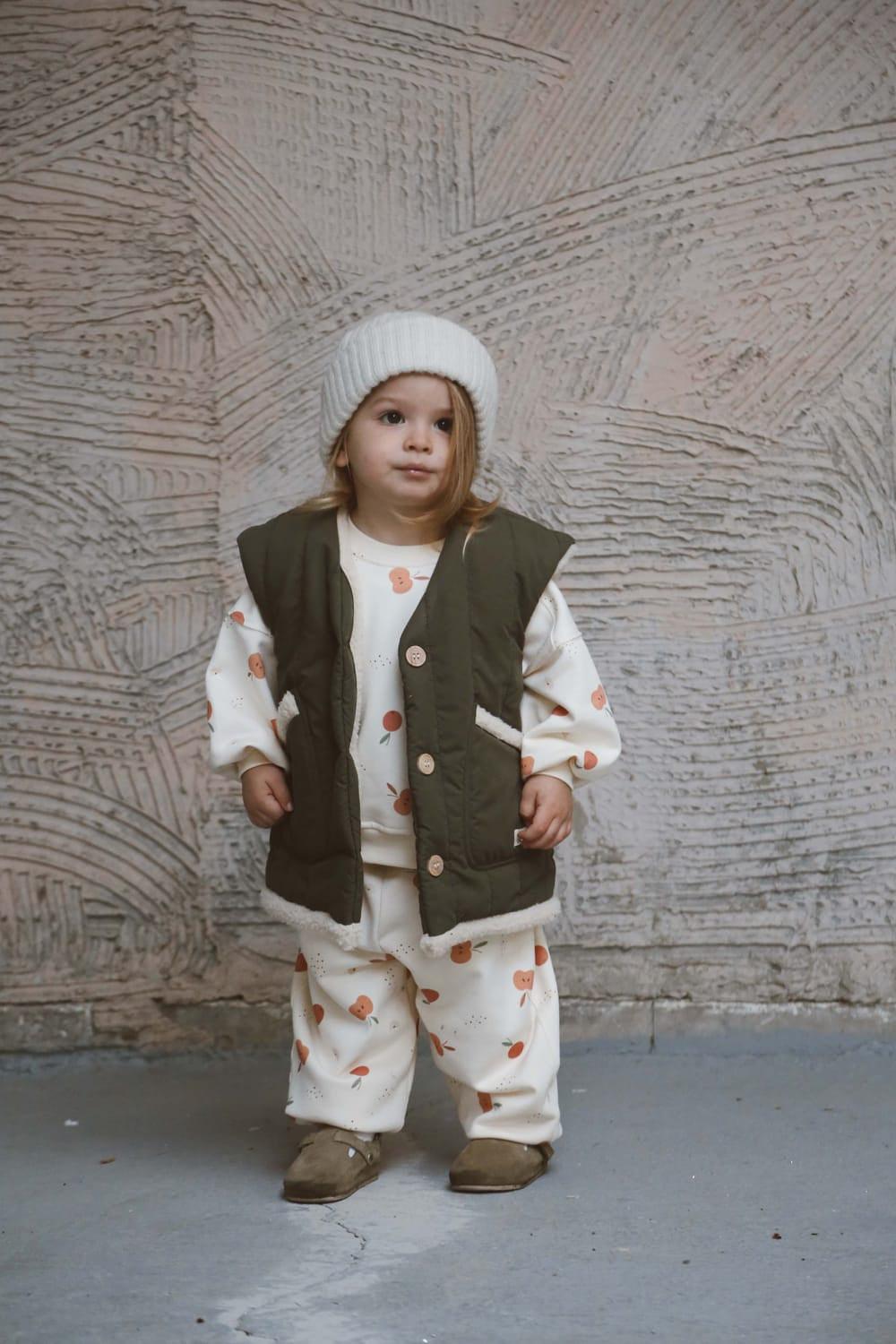 OhLaLaKoala-Çift Taraflı Haki Çocuk Yelek Kapitone - Wellsoft-Yelek-1-Milagron.com