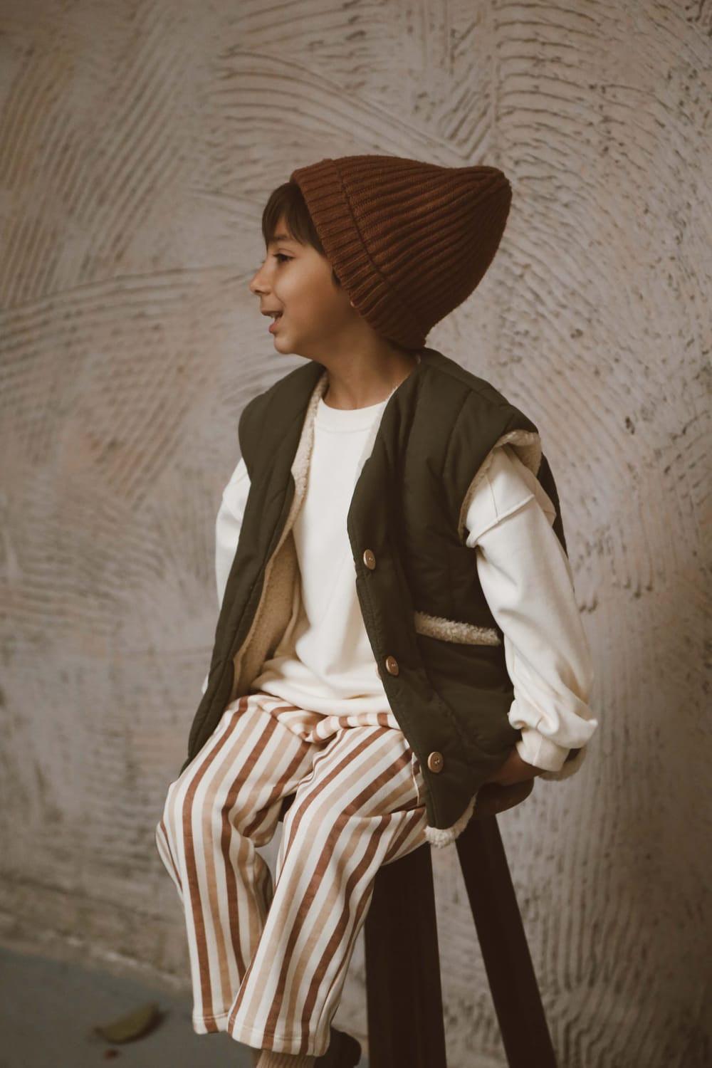 OhLaLaKoala-Çift Taraflı Haki Çocuk Yelek Kapitone - Wellsoft-Yelek-4-Milagron.com