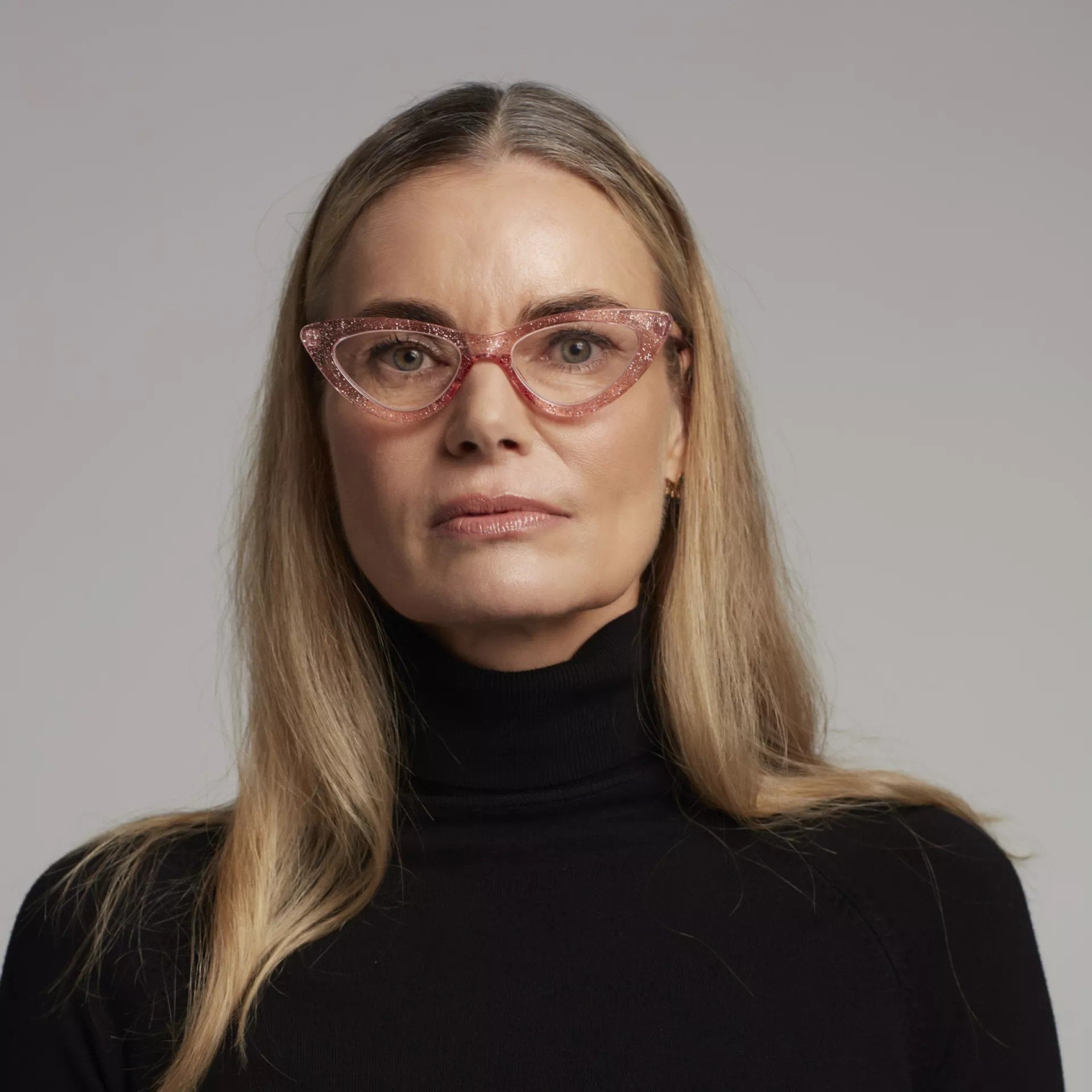 Okkia-Okkia Adriana Numaralı Okuma Gözlüğü Pembe 1.50-Güneş Gözlüğü-2-Milagron.com