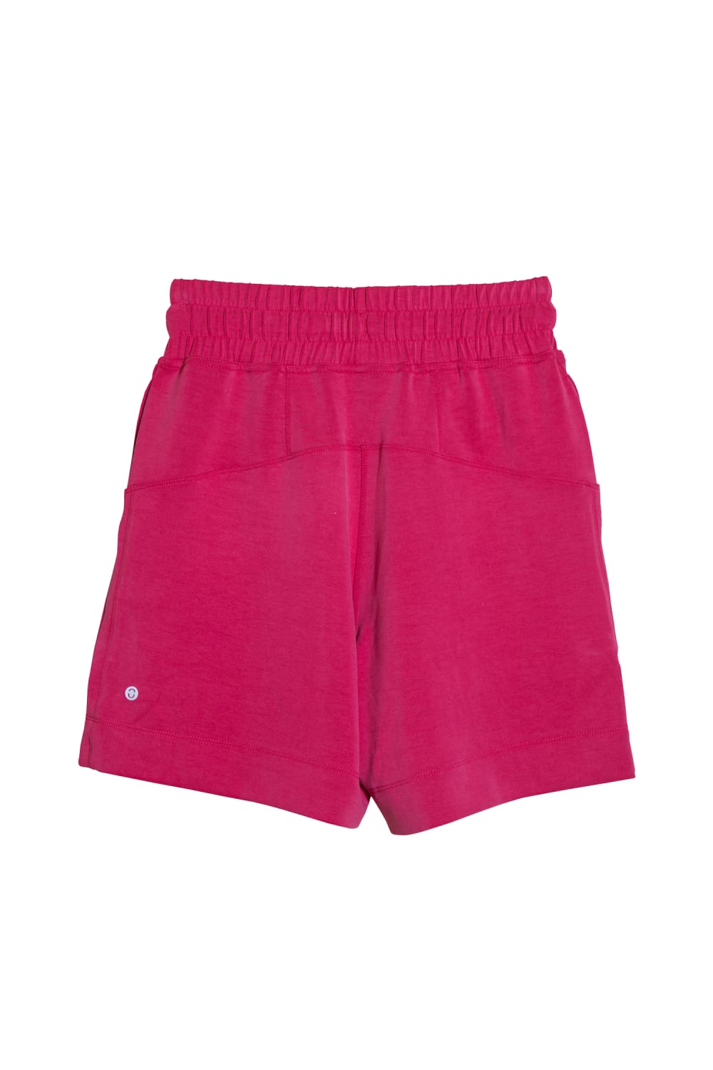 One Of Us-Agnes Shows Off Uzun Şort-Şort-3-Milagron.com