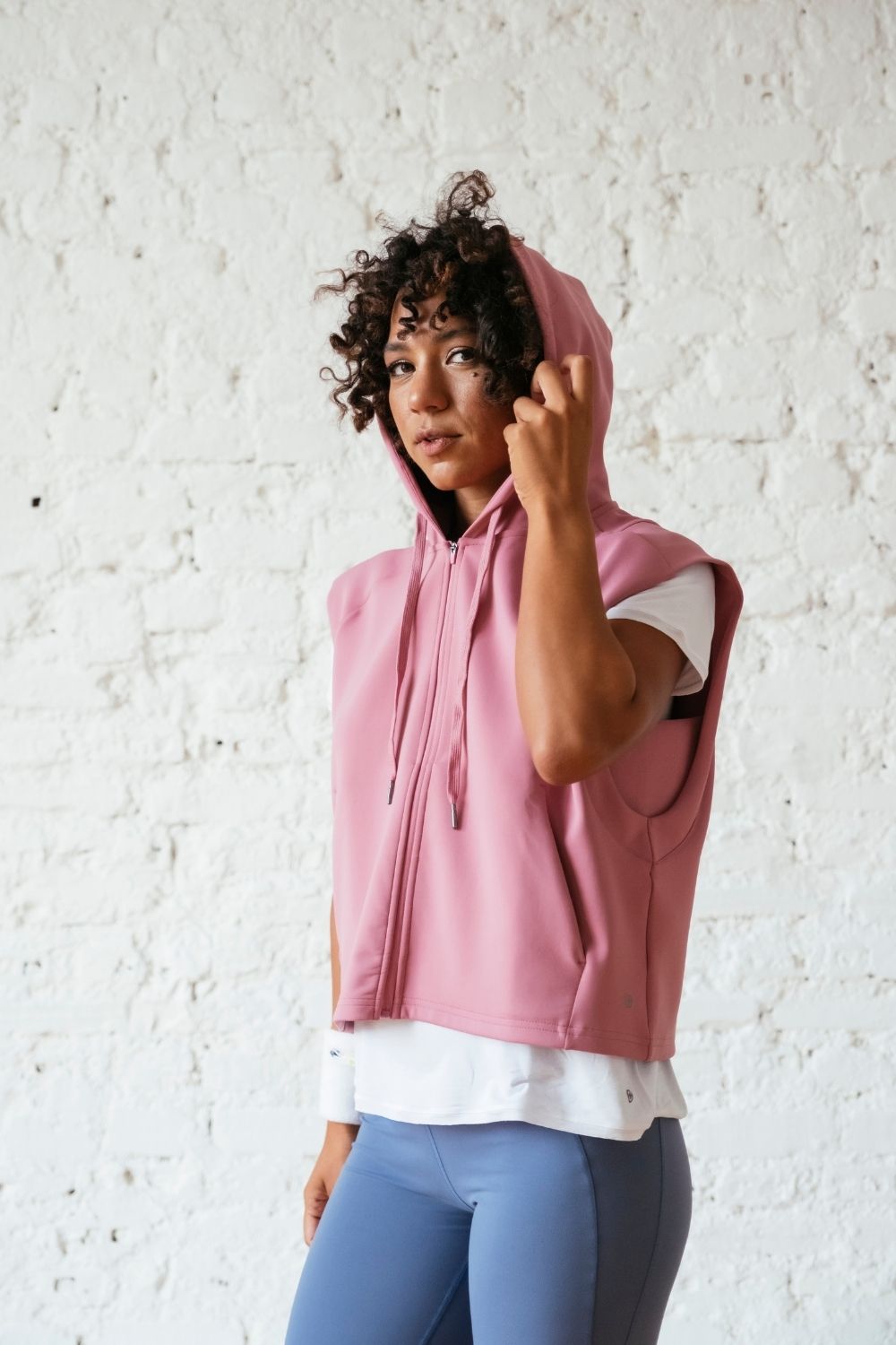 One Of Us-Suzie Never Bores Me Yelek Hoodie-Yelek-1-Milagron.com