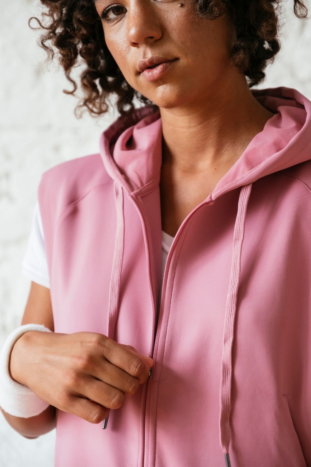 One Of Us-Suzie Never Bores Me Yelek Hoodie-Yelek-5-Milagron.com