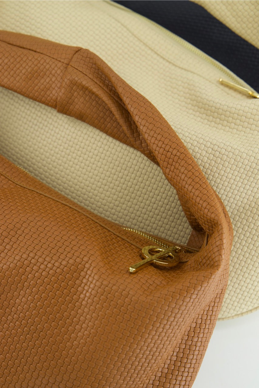 Otrera-Juno Tan-Omuz Çantası-5-Milagron.com