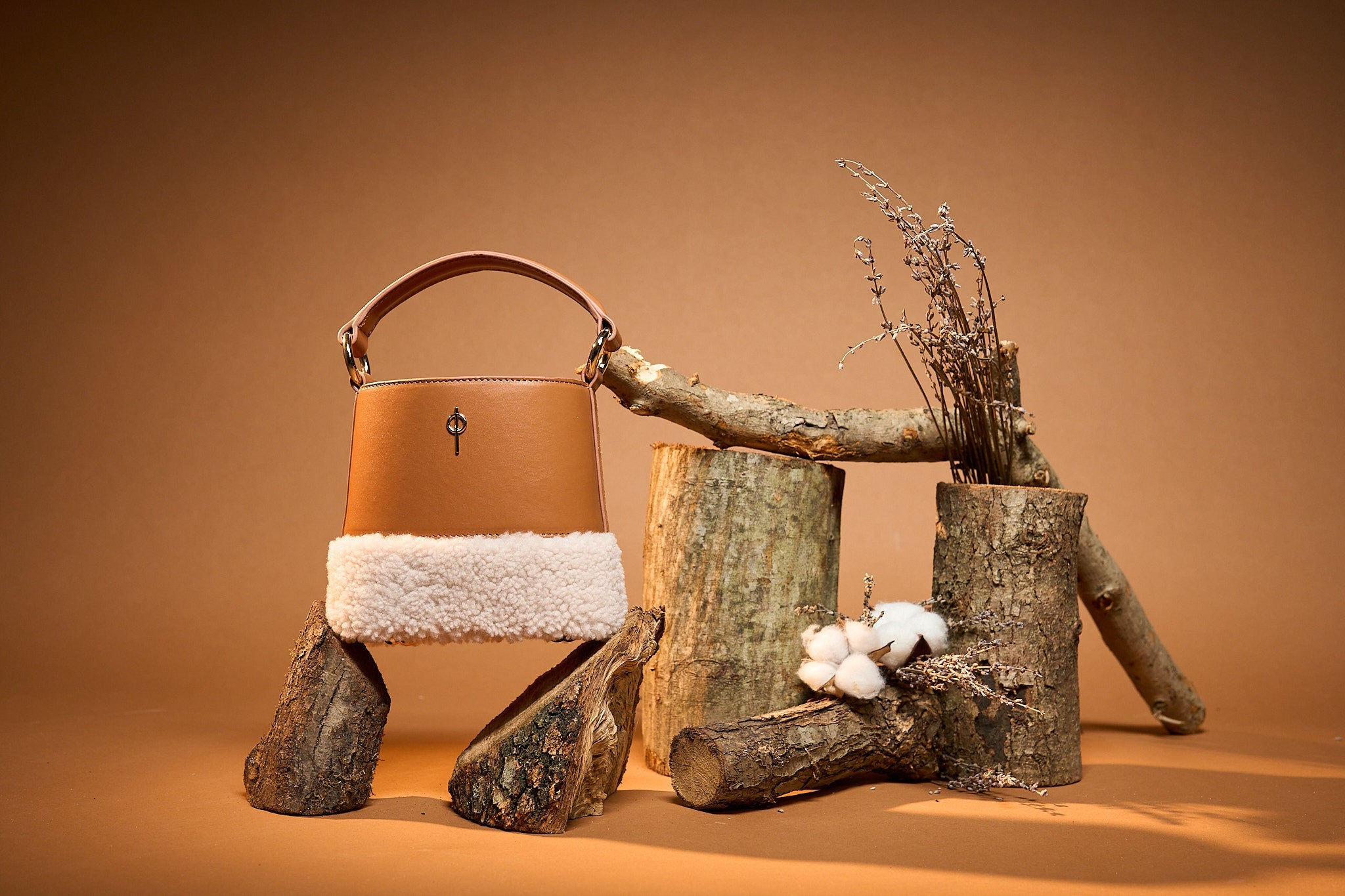 Otrera-Noa Fluffy Tan-El Çantası-4-Milagron.com