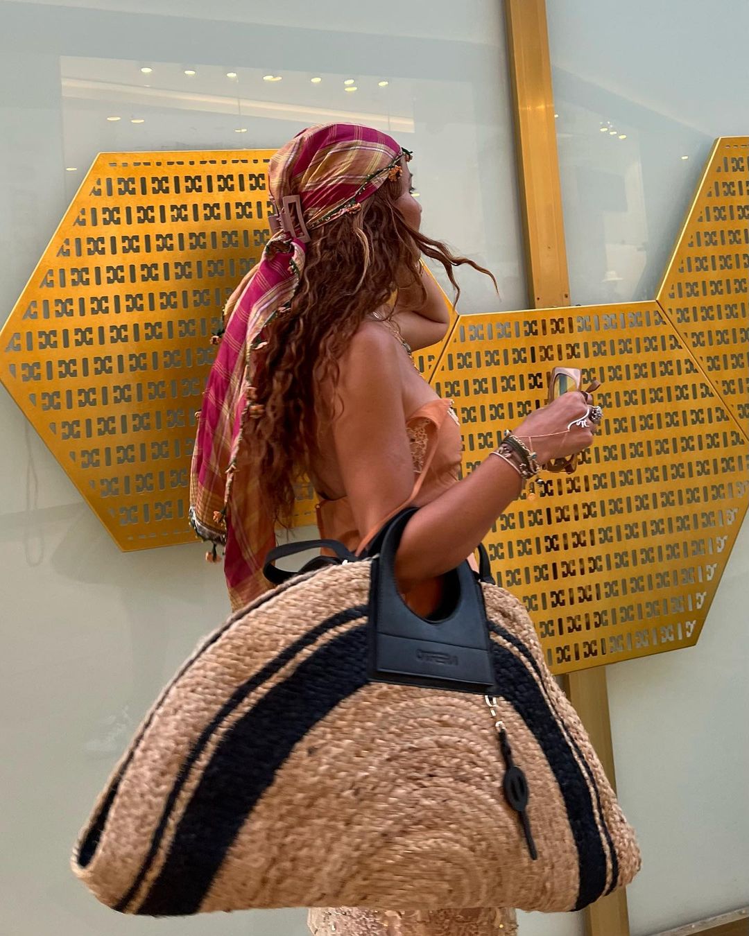 Otrera-Taco Black-El Çantası-5-Milagron.com