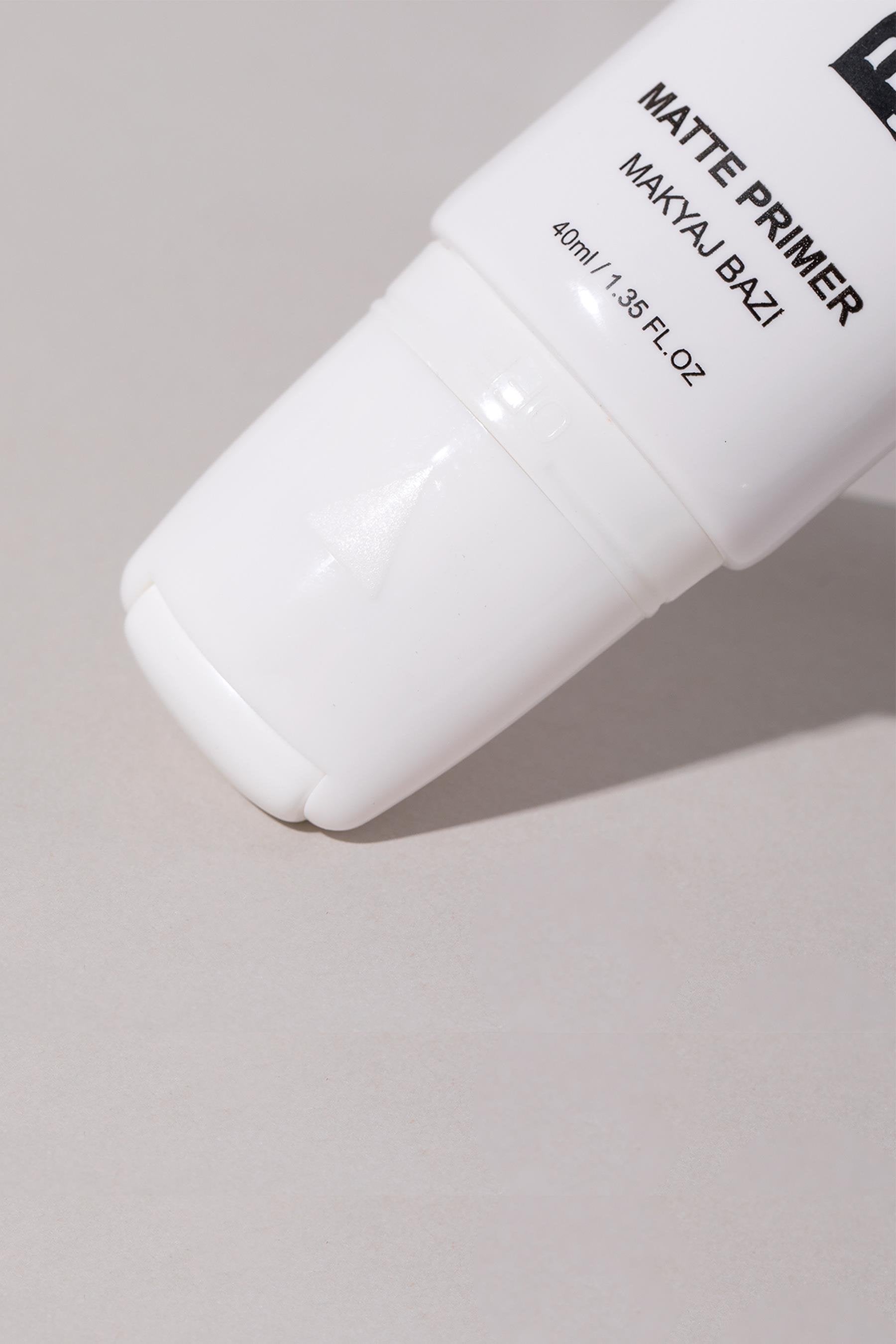 POP Beauty-Aydınlık Veren Gözenek Küçülten Makyaj Bazı - Pri̇mer - Nemlendi̇ri̇ci̇-Makyaj Bazı-3-Milagron.com