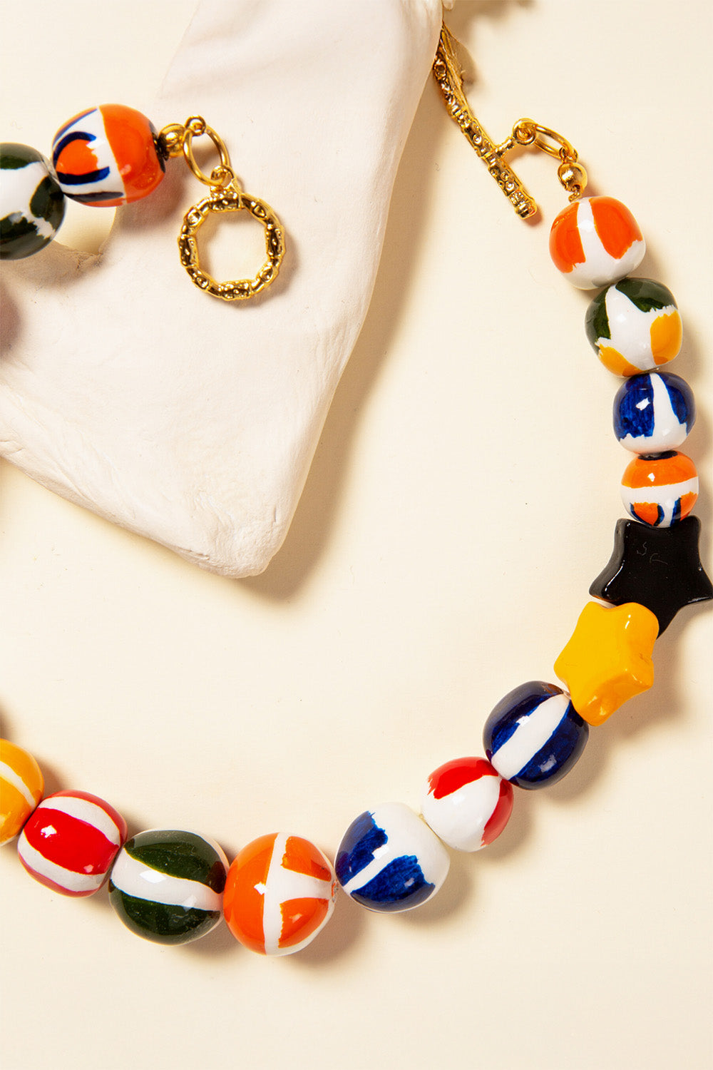 Paanui-Medrano-Kolye-2-Milagron.com