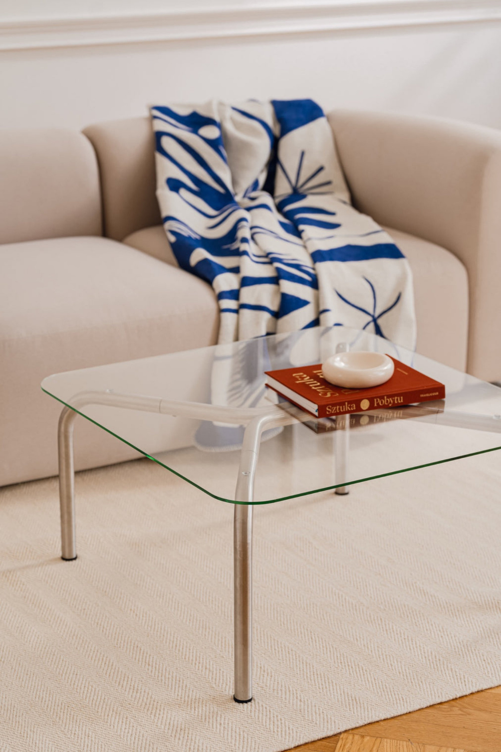 Paledin Design-Lucido Sehpa-Sehpa-1-Milagron.com