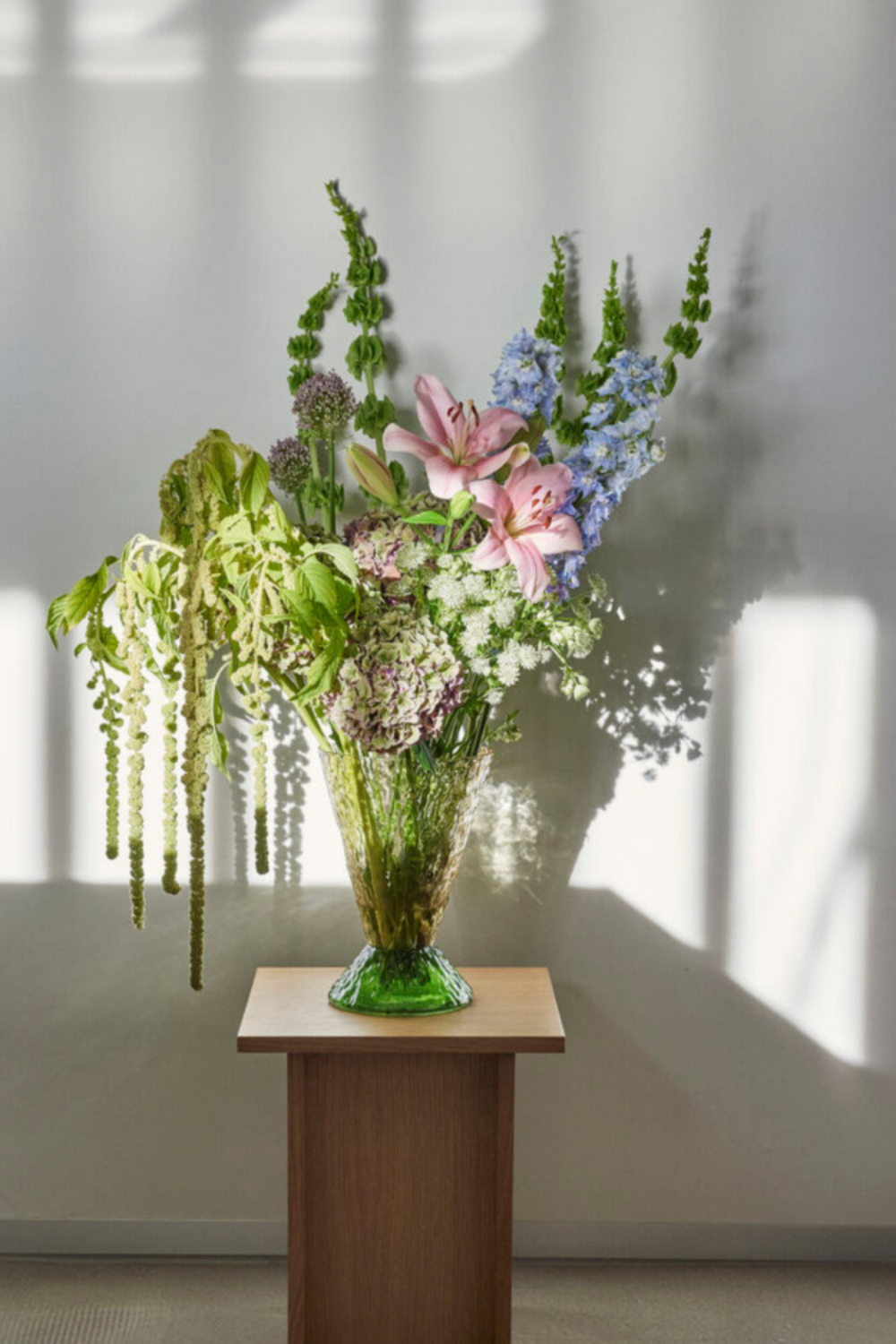 Paledin Design-Pinus Yan Sehpa-Sehpa-2-Milagron.com