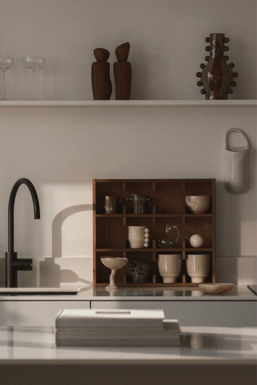 Paledin Design-Setter 3 - Kızıl Kahve-Duvar Rafı-1-Milagron.com