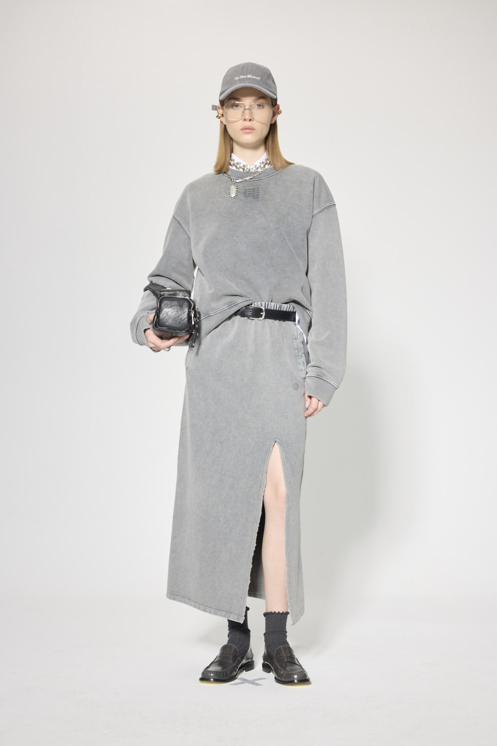 Partners of Tomorrow-Bisiklet Yaka Sweatshirt-Sweatshirts & Hoodies-1-Milagron.com