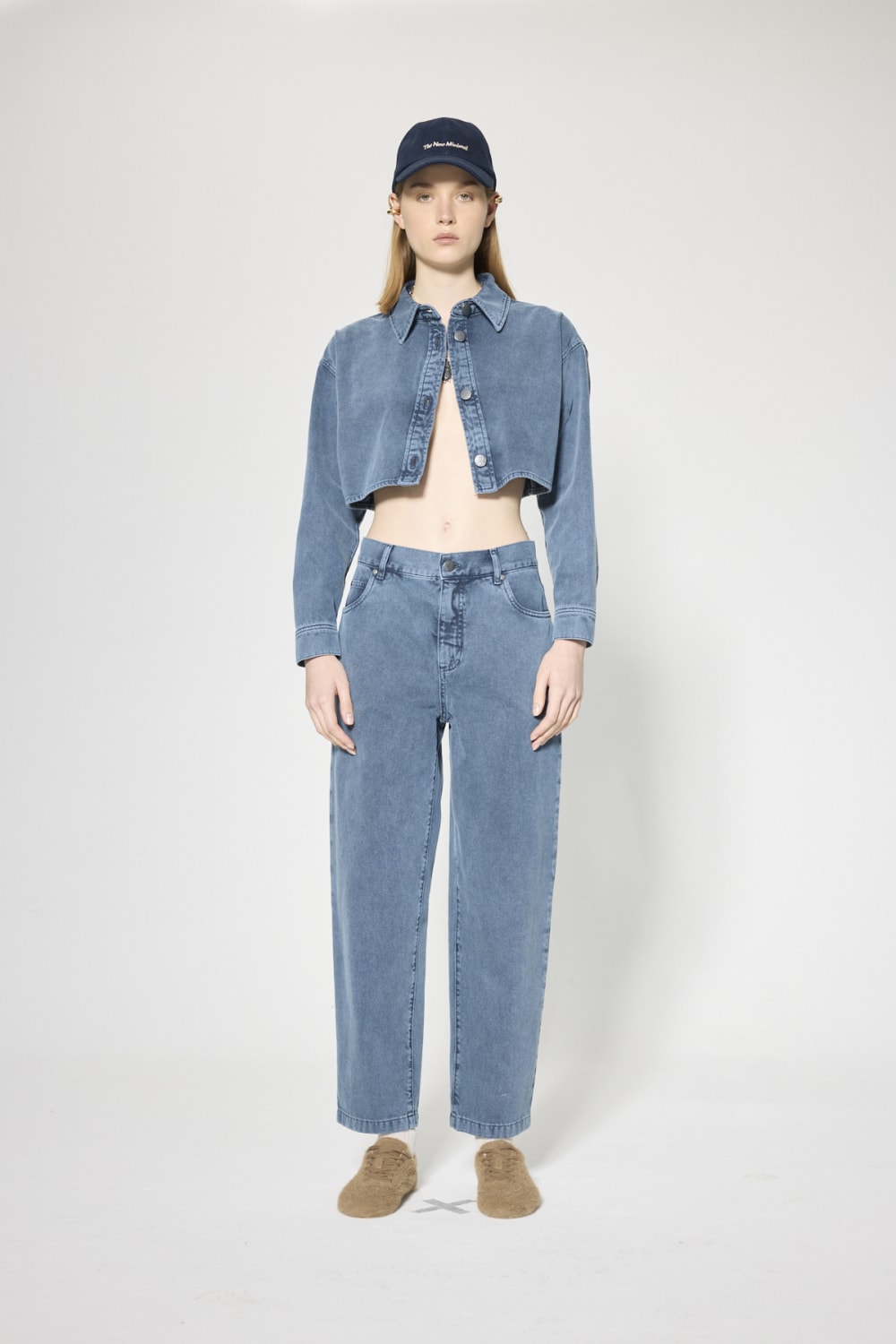 Partners of Tomorrow-Non-denim Rahat Kesim Pantolon-Pantolon-1-Milagron.com