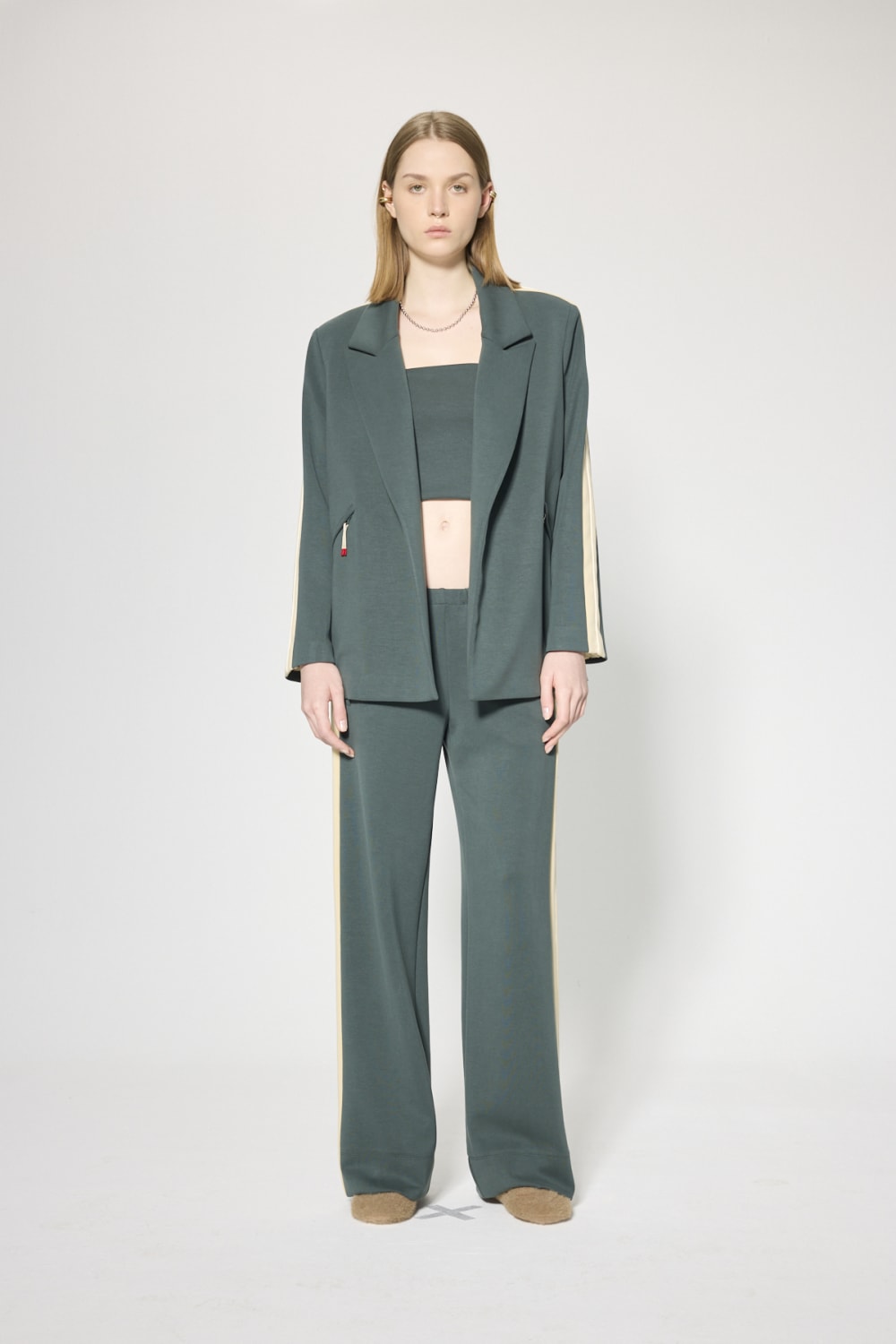 Partners of Tomorrow-Rahat Formlu Blazer-Ceket-1-Milagron.com