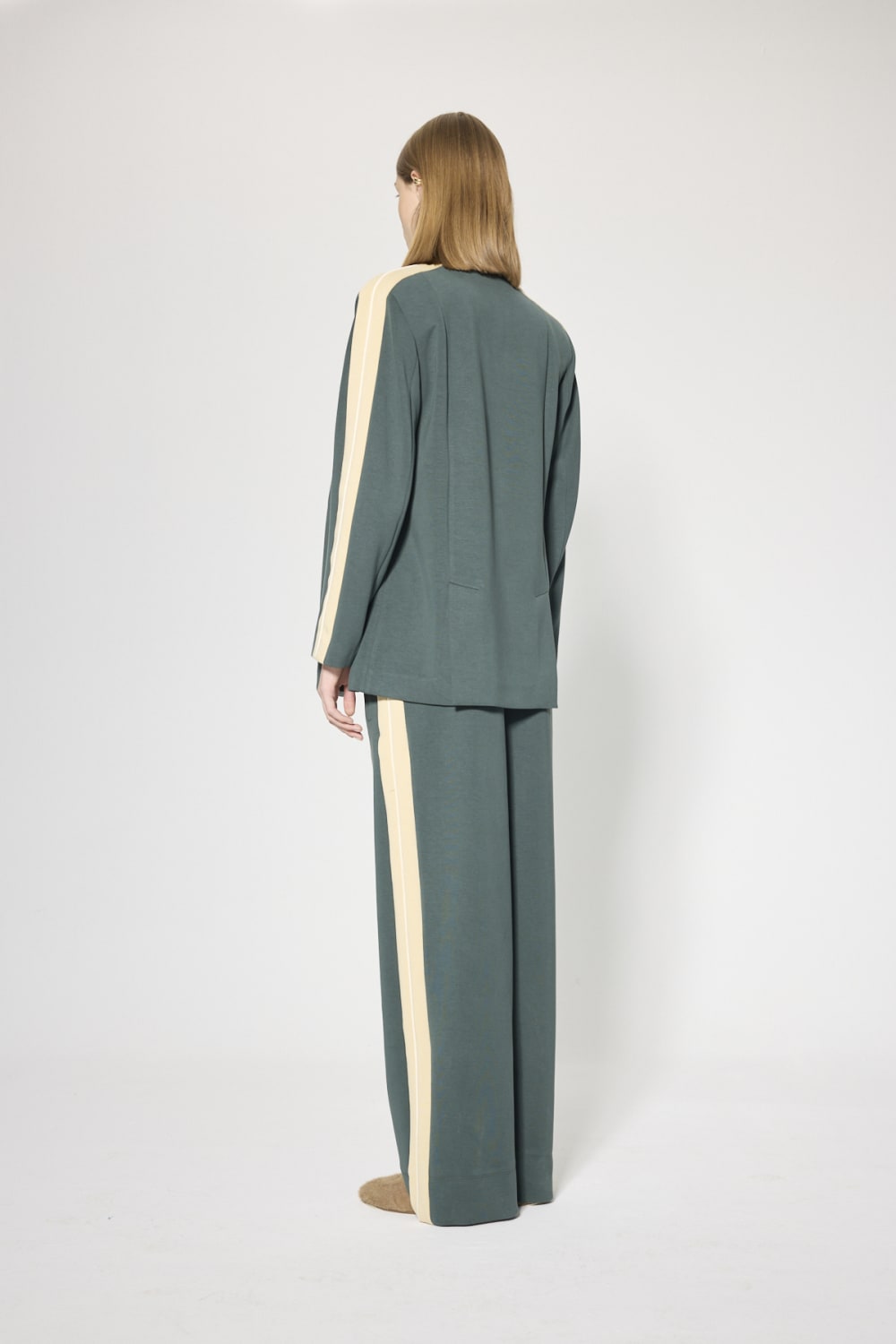 Partners of Tomorrow-Rahat Formlu Blazer-Ceket-3-Milagron.com