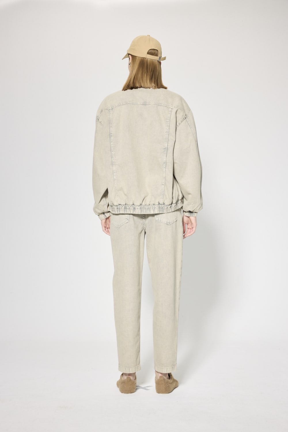 Partners of Tomorrow-Rahat Kapitoneli Non-denim Mont-Ceket-4-Milagron.com